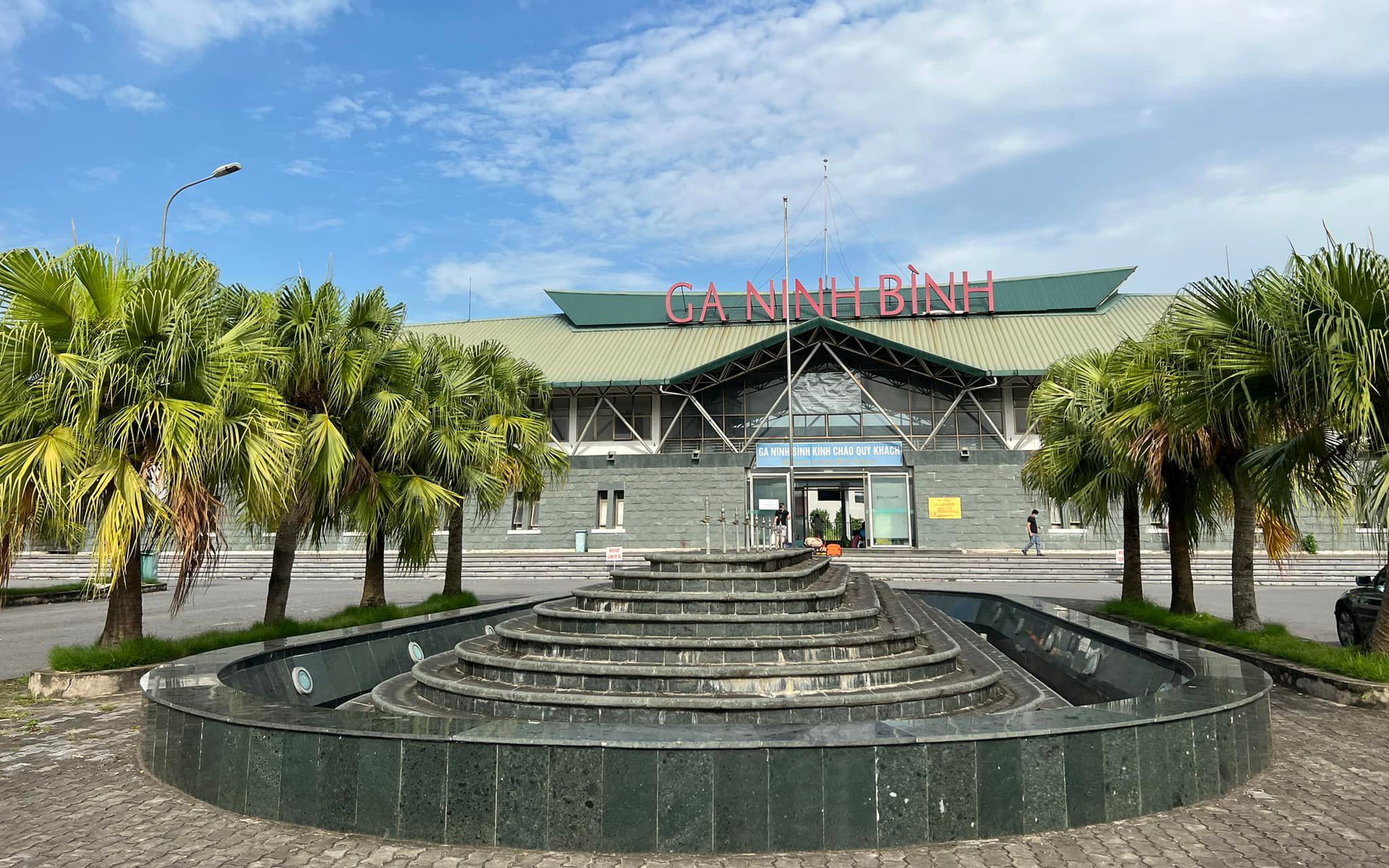 Đường sắt đề xuất gần 2.300 tỷ n&acirc;ng cấp c&aacute;c ga đầu mối, li&ecirc;n vận quốc tế