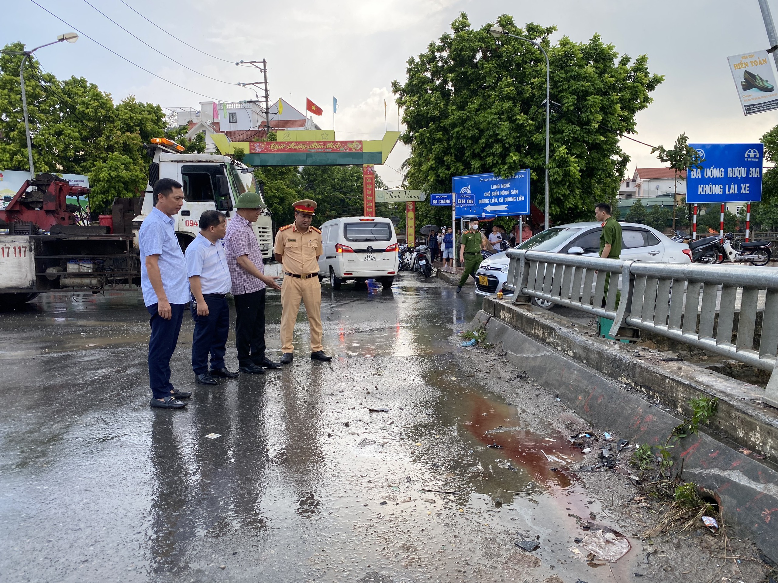 Ủy ban ATGT Quốc gia thăm hỏi gia đ&igrave;nh nạn nh&acirc;n vụ tai nạn 4 người tử vong ở H&agrave; Nội- Ảnh 2.