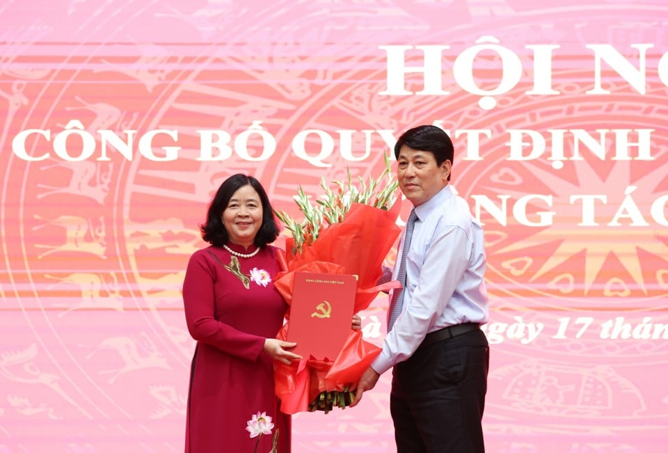B&agrave; B&ugrave;i Thị Minh Ho&agrave;i l&agrave;m B&iacute; thư Th&agrave;nh ủy H&agrave; Nội- Ảnh 1.