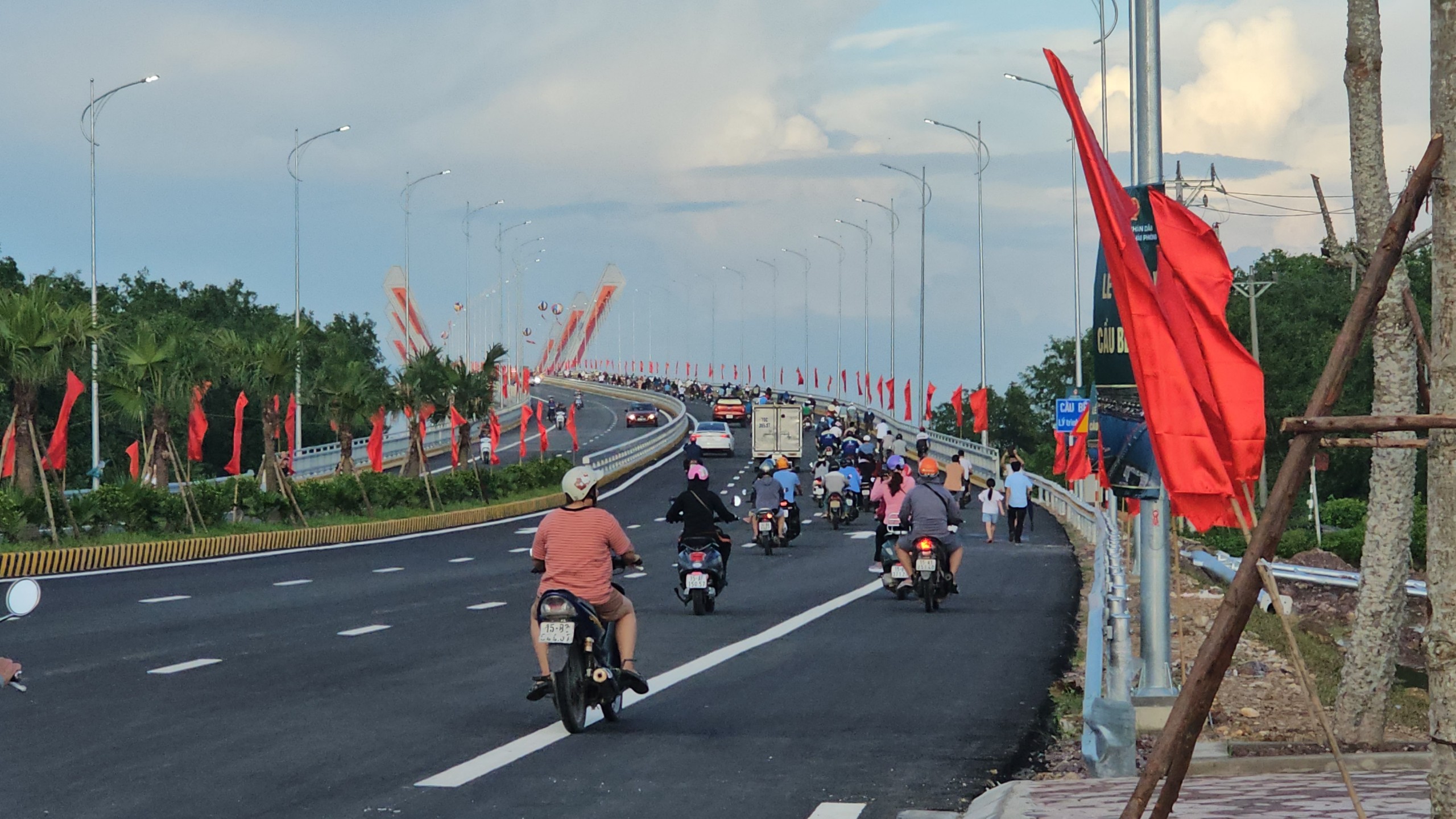 Th&ocirc;ng xe cầu Bến Rừng nối Hải Ph&ograve;ng v&agrave; Quảng Ninh- Ảnh 3.