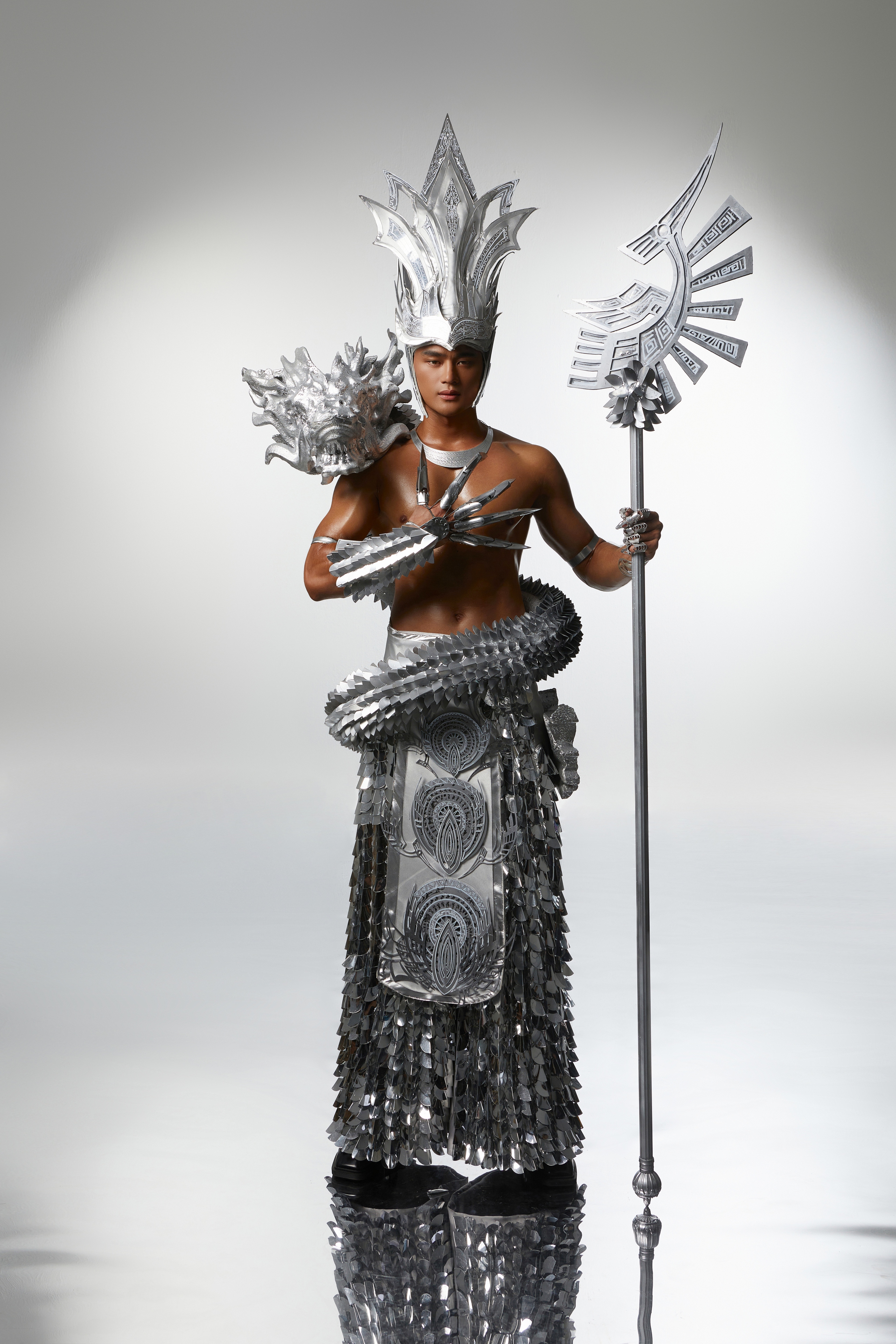 Long mạch của NTK Leighton Vo. Long mạch của NTK Leighton Vo.