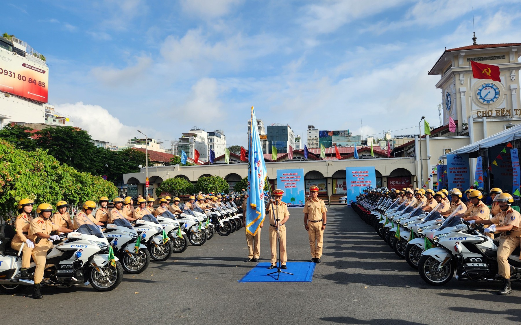 TP.HCM ra qu&acirc;n xử l&yacute; c&aacute;c loại xe tự chế, xe 3-4 b&aacute;nh kh&ocirc;ng bảo đảm ATGT