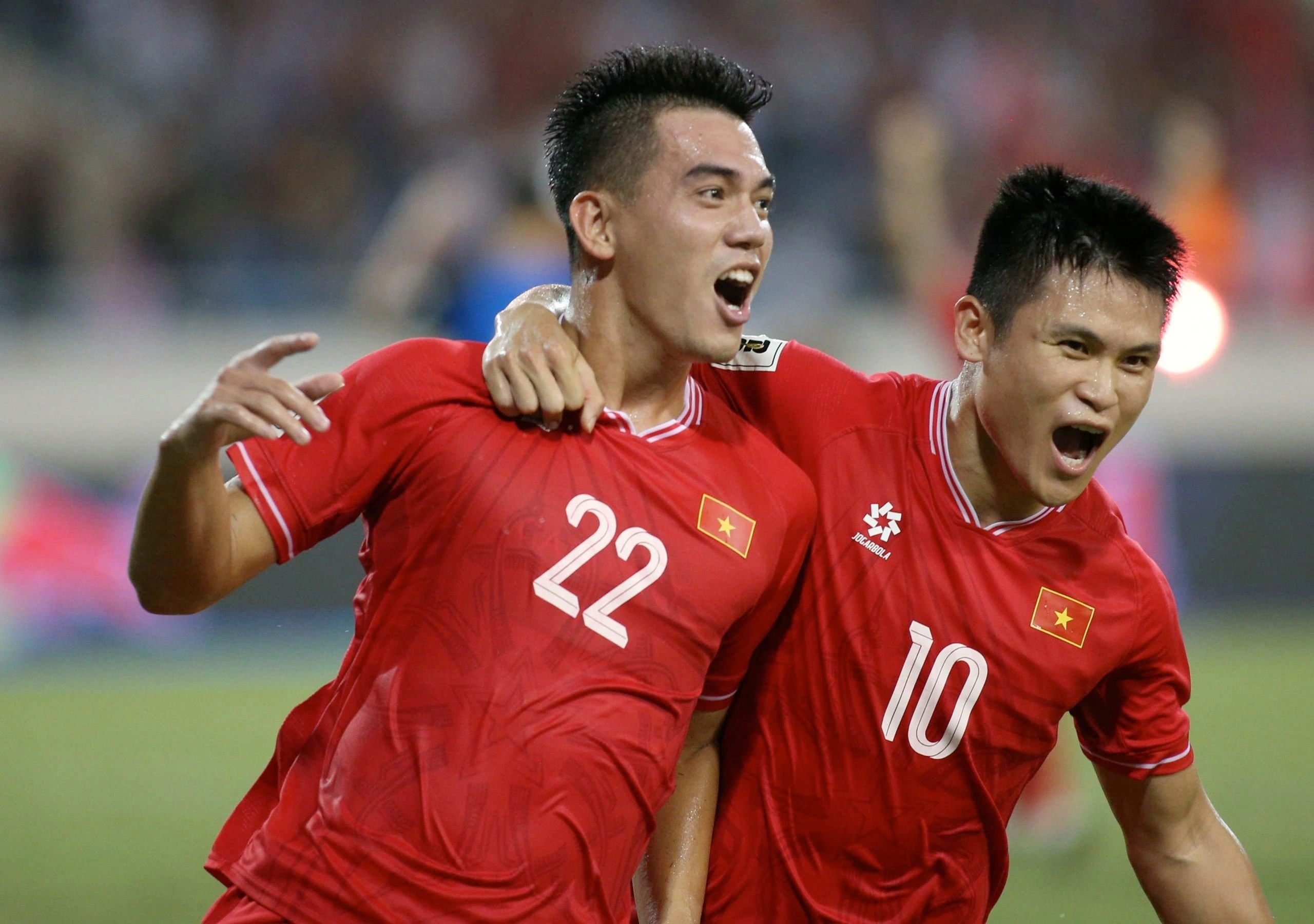 Không đá trận nào, tuyển Việt Nam vẫn nhận “quà” từ FIFA- Ảnh 1. Không đá trận nào, tuyển Việt Nam vẫn nhận “quà” từ FIFA- Ảnh 1.