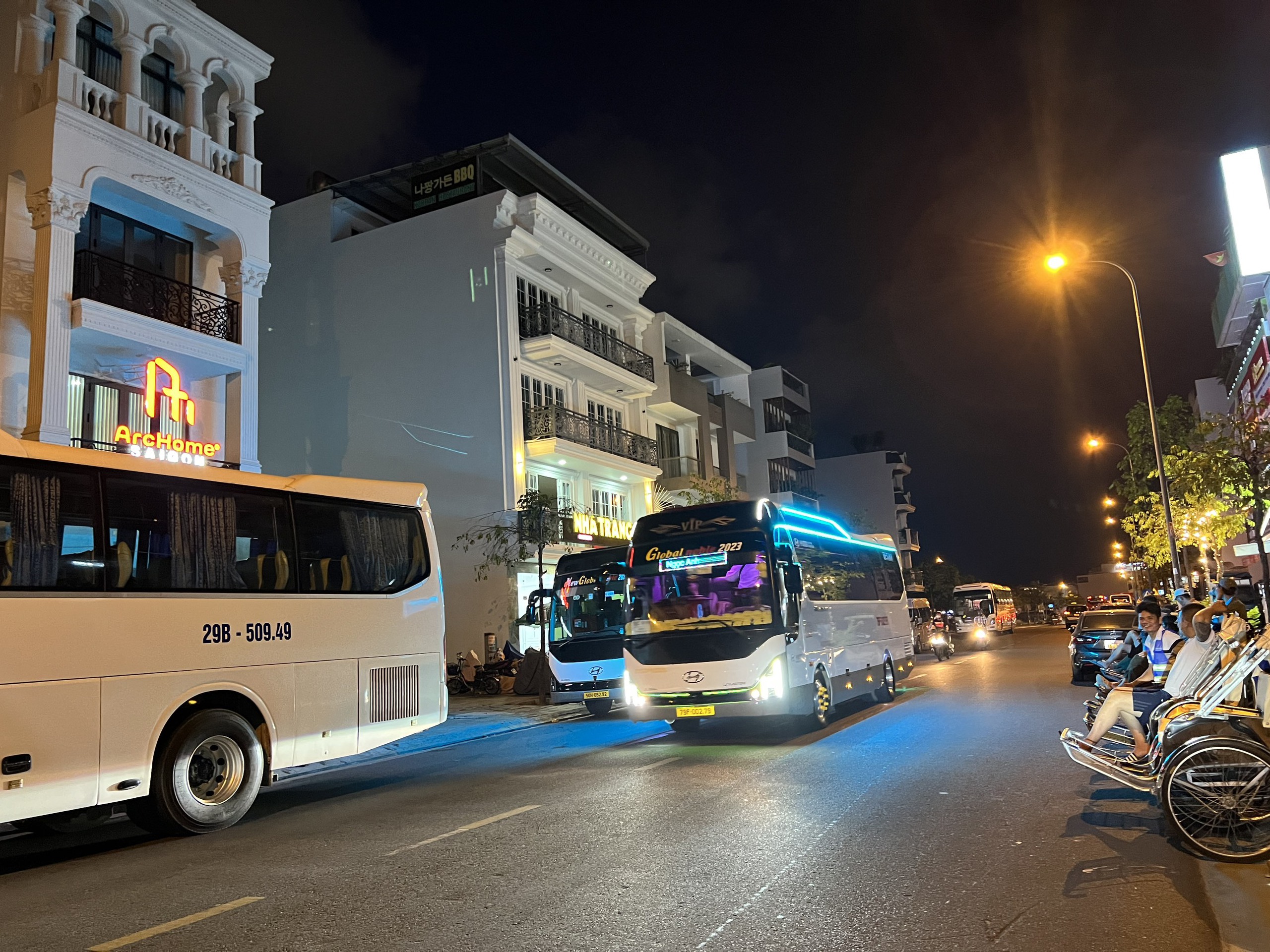 Nha Trang sẽ phạt nguội &ocirc; t&ocirc; đỗ sai quy định- Ảnh 2.