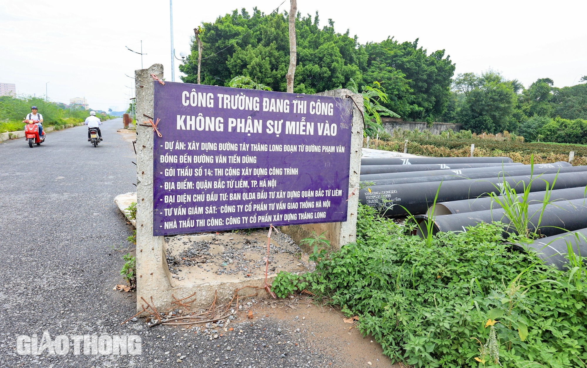 Cận cảnh tuyến đường gần 1.500 tỷ đồng ở H&agrave; Nội thi c&ocirc;ng 5 năm mới xong một nửa- Ảnh 10.