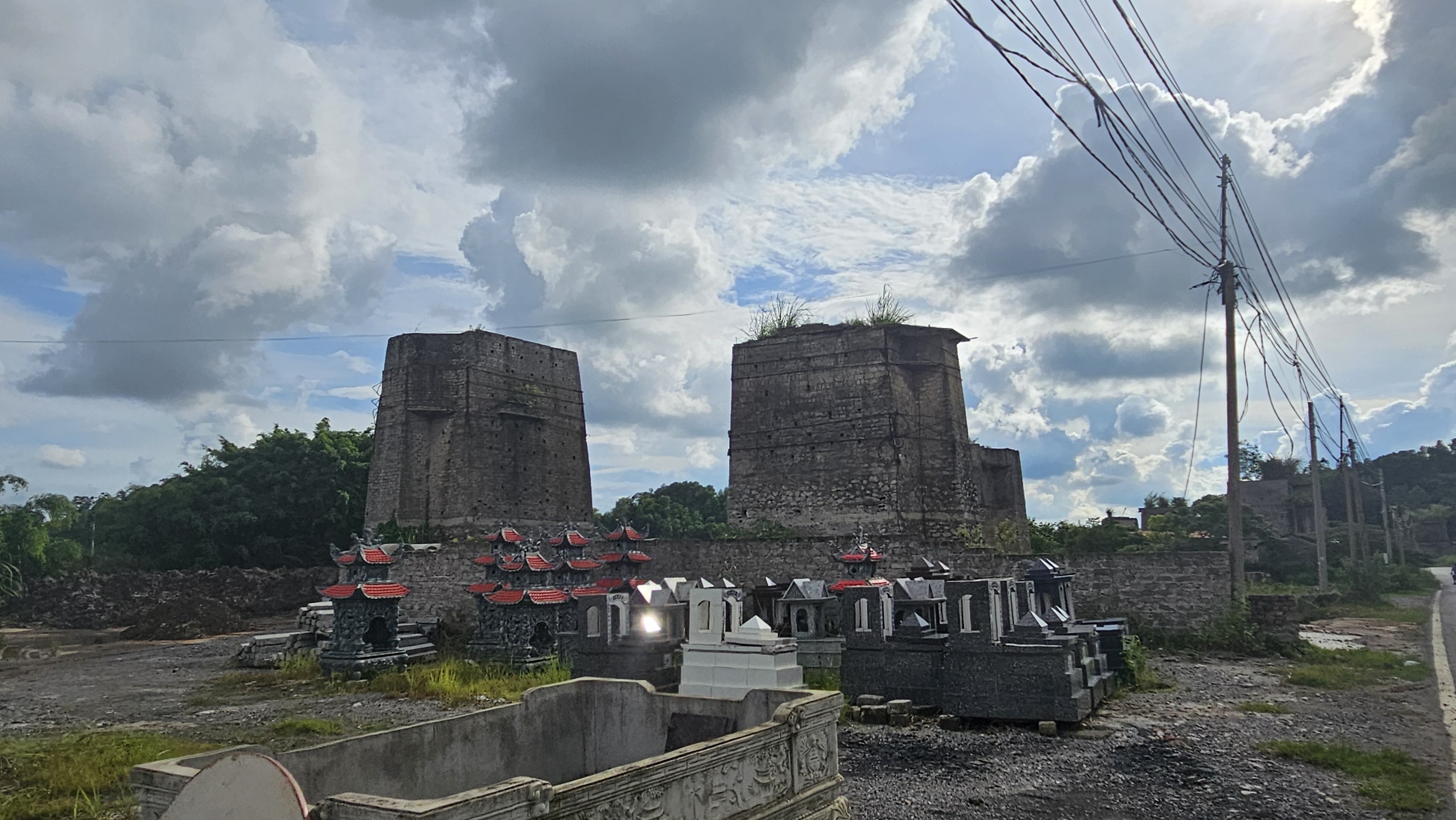 Bất an những l&ograve; v&ocirc;i bỏ hoang tại Hải Ph&ograve;ng- Ảnh 6.