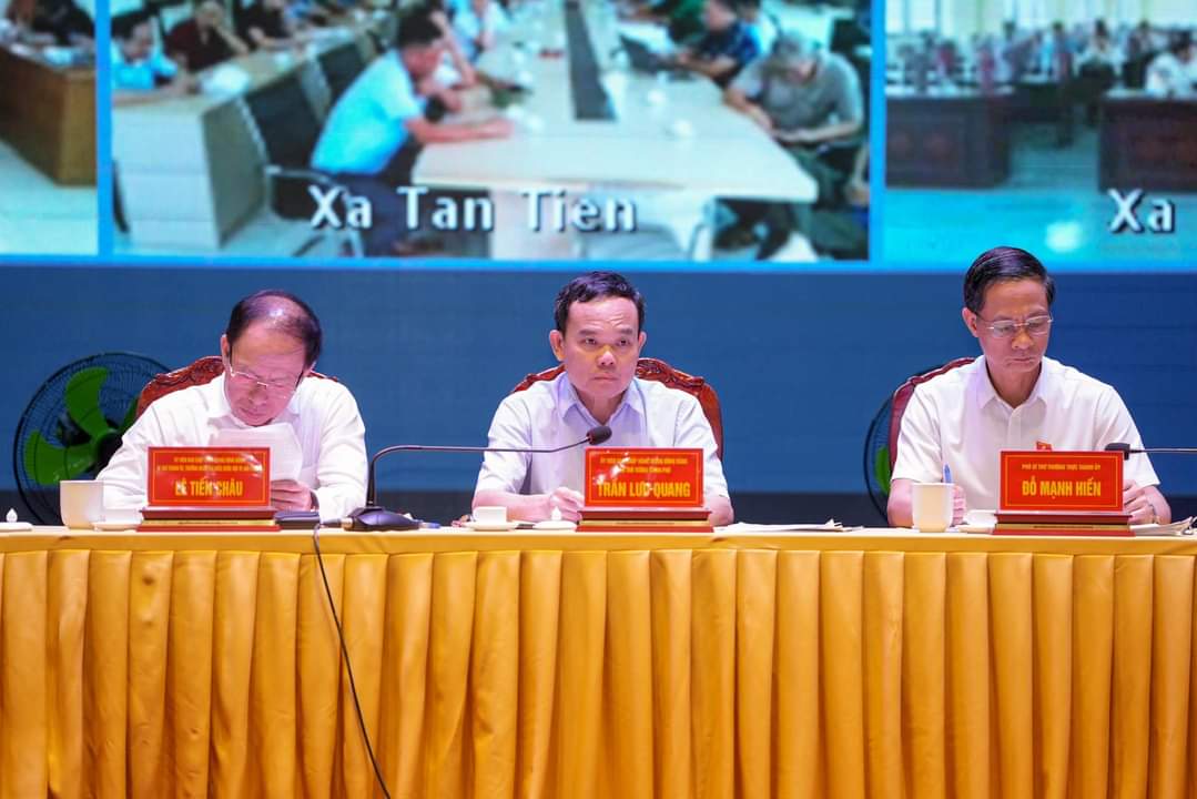 Phó Thủ tướng: Đề án Khu kinh tế ven biển Nam Hải Phòng có thể thông qua vào tháng 8- Ảnh 1. Phó Thủ tướng: Đề án Khu kinh tế ven biển Nam Hải Phòng có thể thông qua vào tháng 8- Ảnh 1.