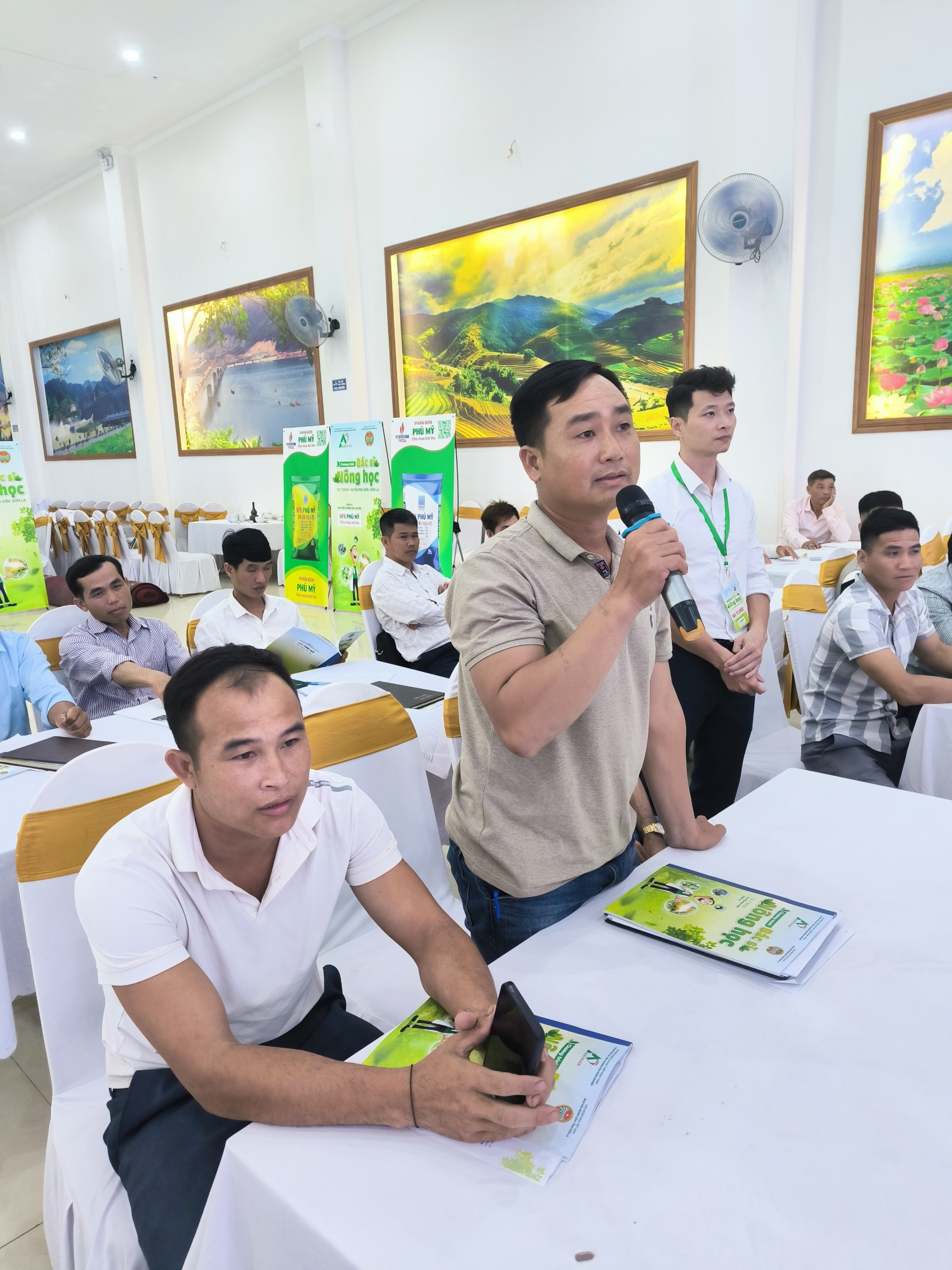 Tiến sĩ bắt bệnh, Đạm Ph&uacute; Mỹ ra toa, nh&agrave; n&ocirc;ng phấn khởi- Ảnh 4.