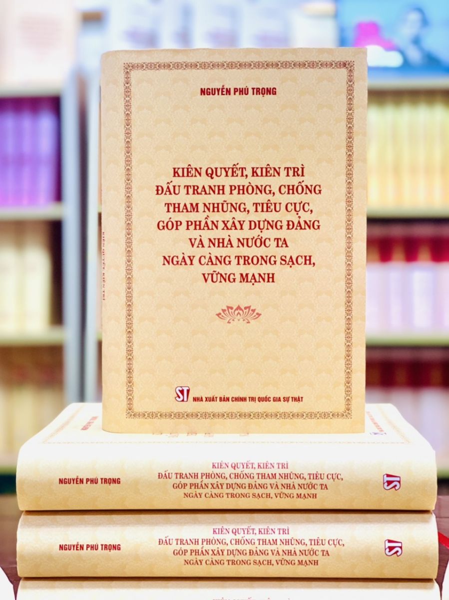 GS Carl Thayer: T&ecirc;n tuổi &ocirc;ng Nguyễn Ph&uacute; Trọng sẽ m&atilde;i gắn liền "l&ograve; lửa" chống tham nhũng- Ảnh 2.