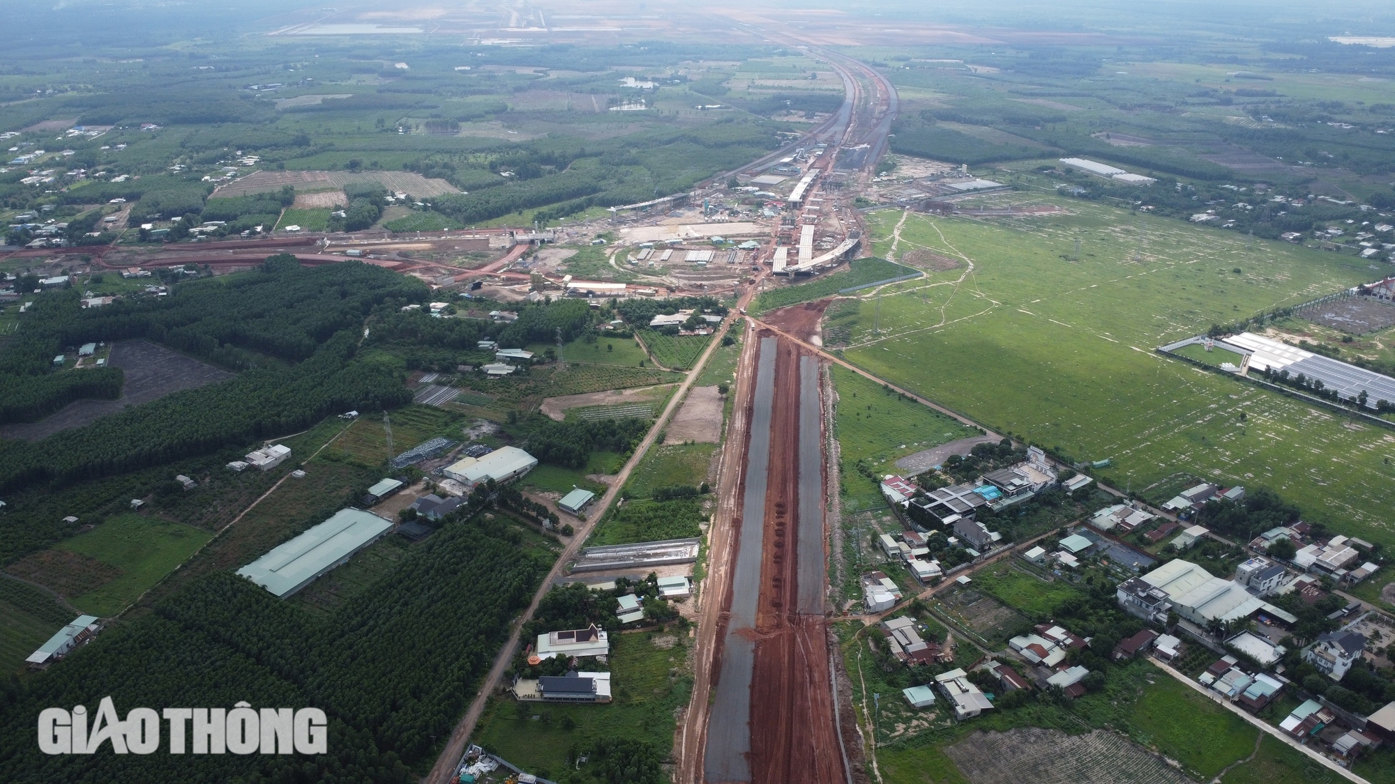 Ngắm đường kết nối nhà ga sân bay Long Thành sau 1 năm thi công- Ảnh 3. Ngắm đường kết nối nhà ga sân bay Long Thành sau 1 năm thi công- Ảnh 3.