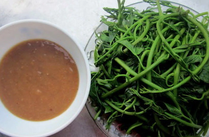 Loại rau quen thuộc chợ n&agrave;o cũng sẵn, ăn ngon lại gi&uacute;p bảo vệ gan, ti&ecirc;u h&oacute;a tốt- Ảnh 4.