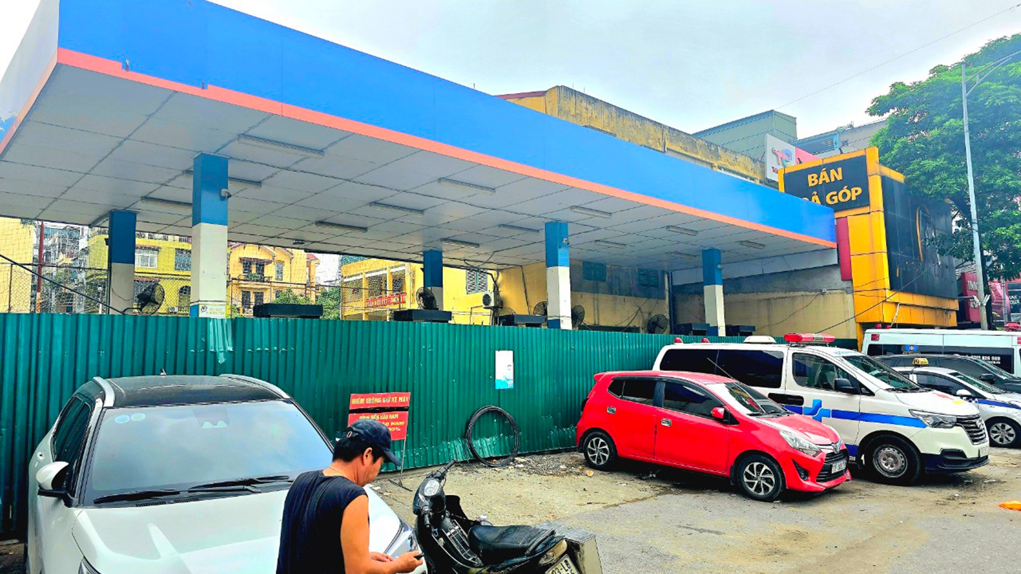 Th&ecirc;m 2 thương nh&acirc;n ph&acirc;n phối trả lại giấy ph&eacute;p kinh doanh xăng dầu- Ảnh 1.