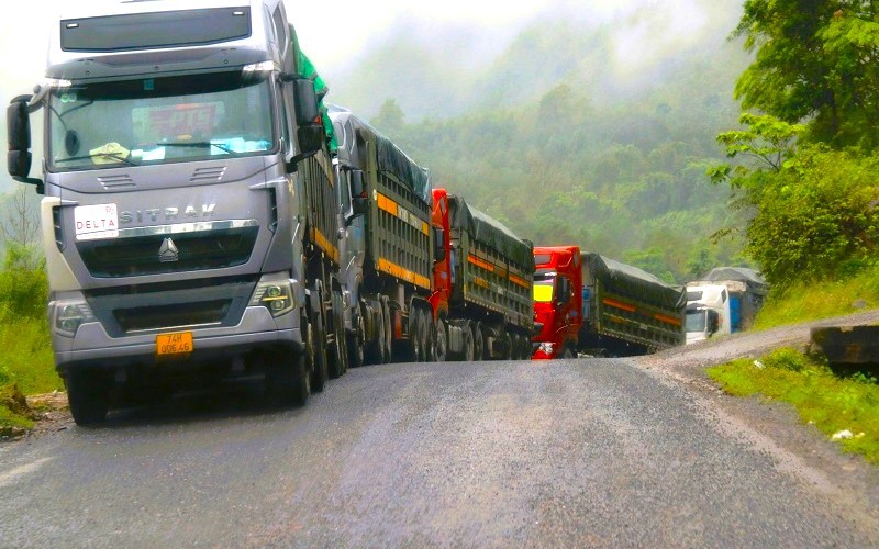 Hơn 1.700 tỷ đồng cải tạo, n&acirc;ng cấp QL15D tỉnh Quảng Trị