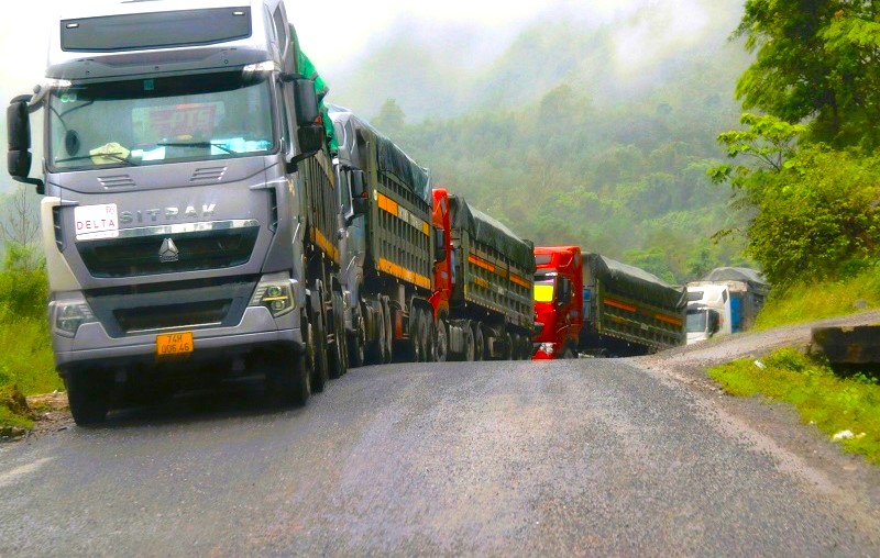 Hơn 1.700 tỷ đồng cải tạo, n&acirc;ng cấp QL15D tỉnh Quảng Trị- Ảnh 1.