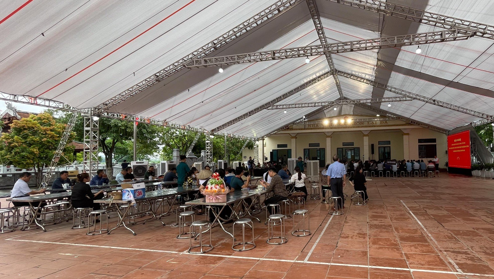 C&ocirc;ng t&aacute;c chuẩn bị cho lễ Quốc tang Tổng B&iacute; thư Nguyễn Ph&uacute; Trọng tại qu&ecirc; nh&agrave;- Ảnh 7.