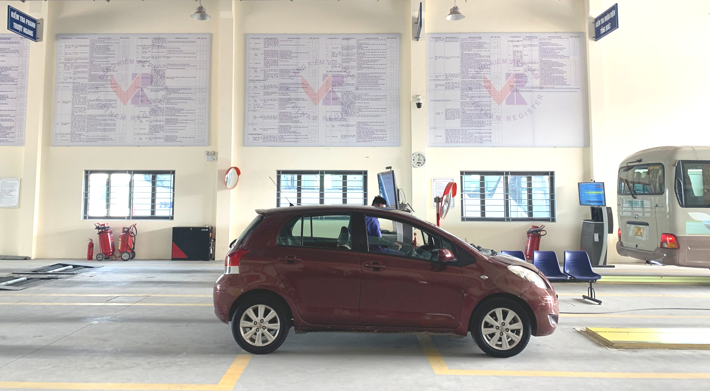 C&aacute;ch n&agrave;o bỏ th&ocirc;ng tin xe tập l&aacute;i tr&ecirc;n giấy chứng nhận đăng kiểm?- Ảnh 1.