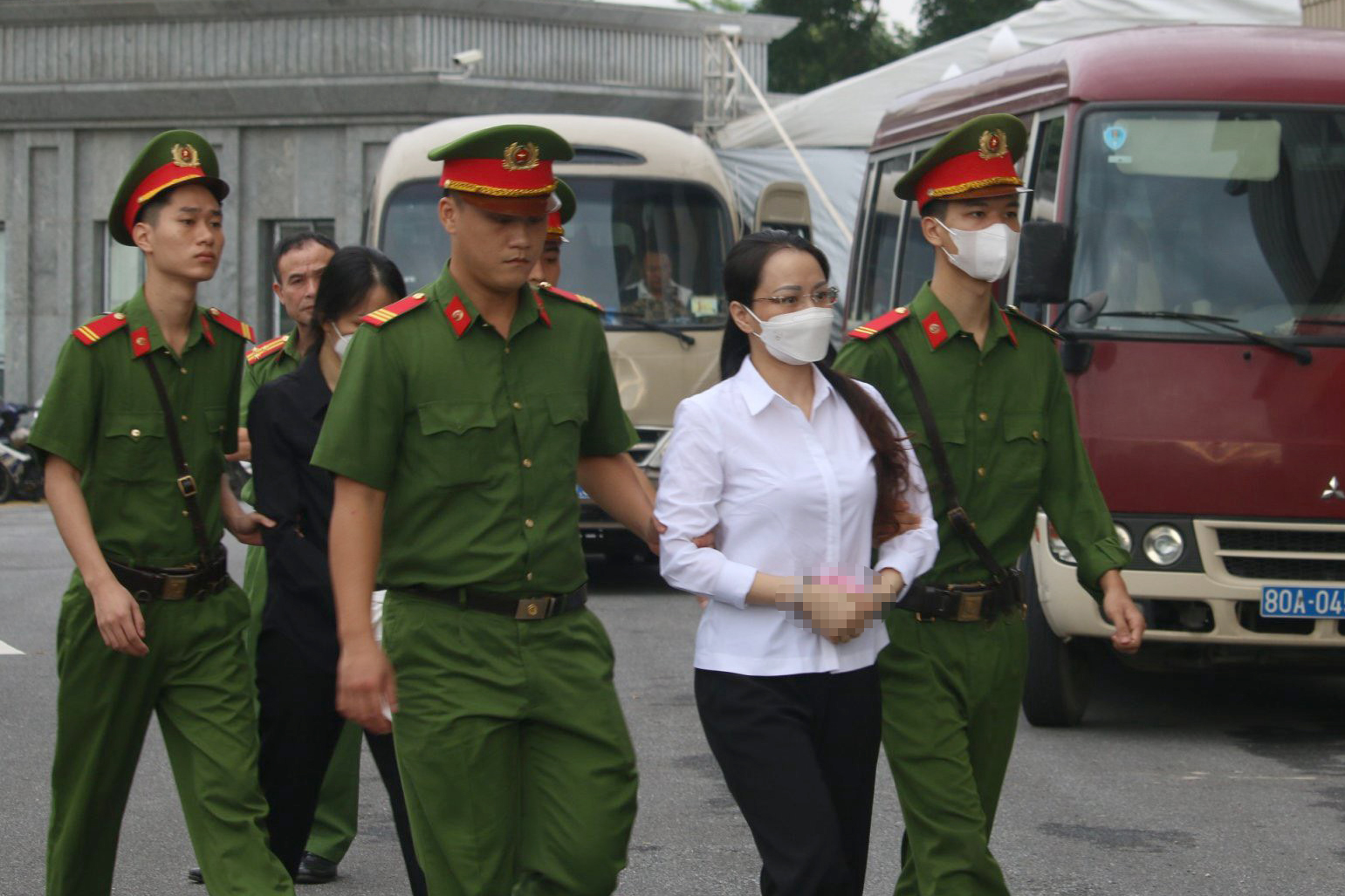 50 bị c&aacute;o trong vụ &aacute;n ở Tập đo&agrave;n FLC bị đề nghị c&aacute;c mức &aacute;n ra sao?- Ảnh 2.