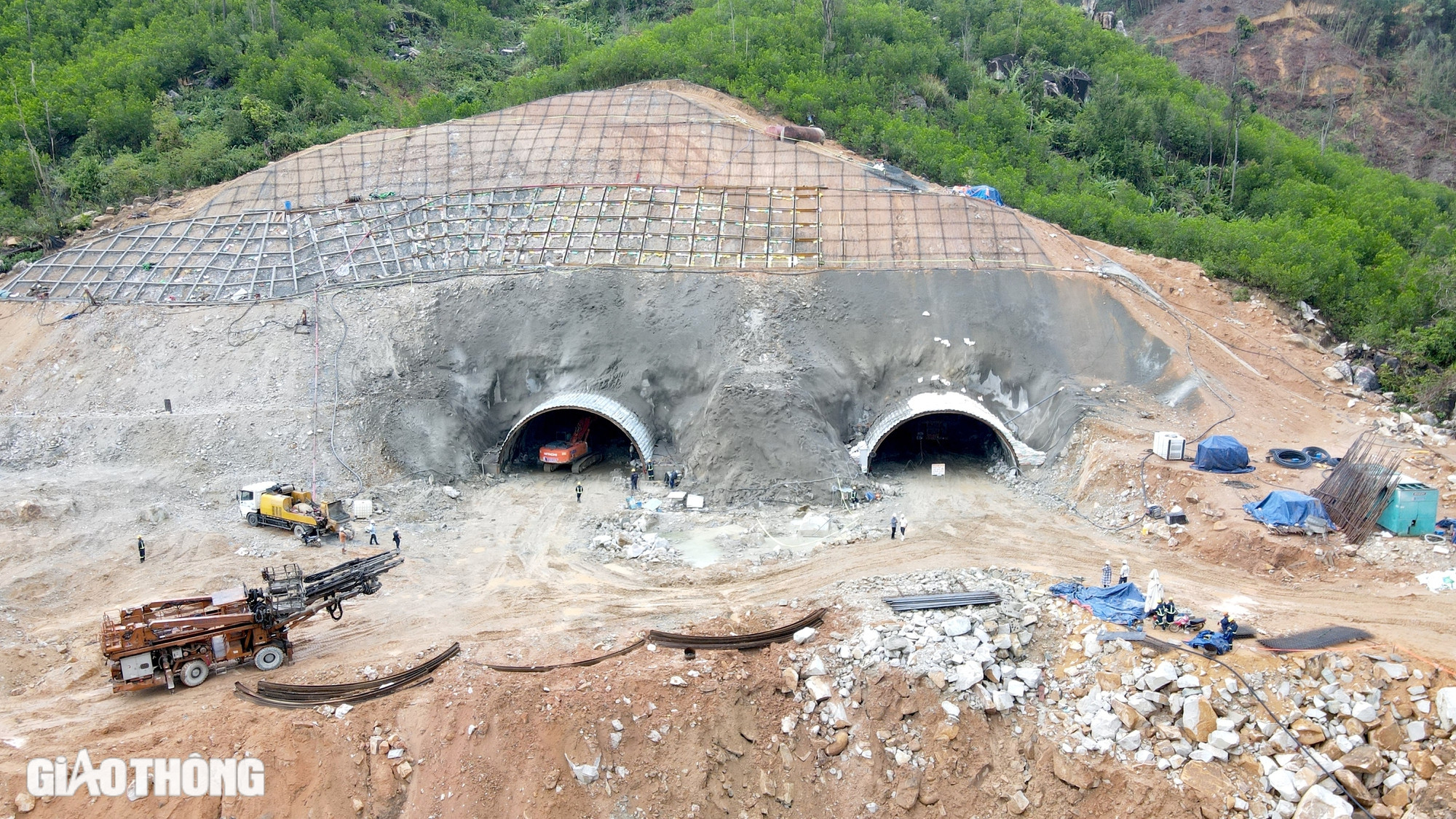 R&uacute;t ngắn tiến độ thi c&ocirc;ng gần 37km cao tốc Kh&aacute;nh Ho&agrave; - Bu&ocirc;n Ma Thuột- Ảnh 1.