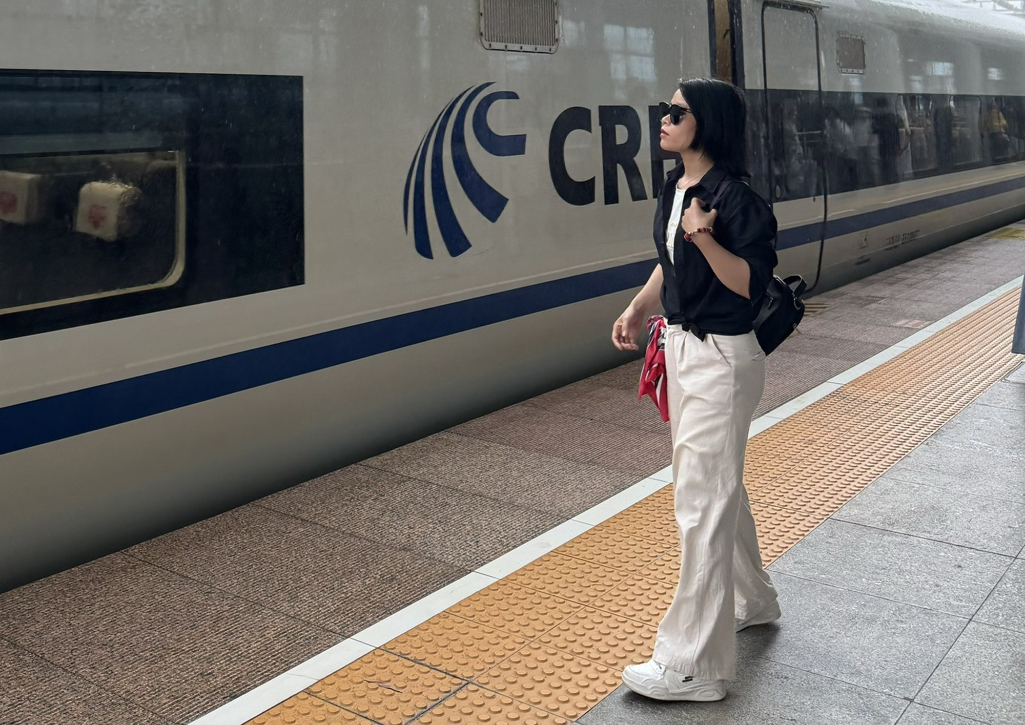 Chuyện &iacute;t biết về tuyến đường sắt cao tốc quanh đảo Hải Nam- Ảnh 2.