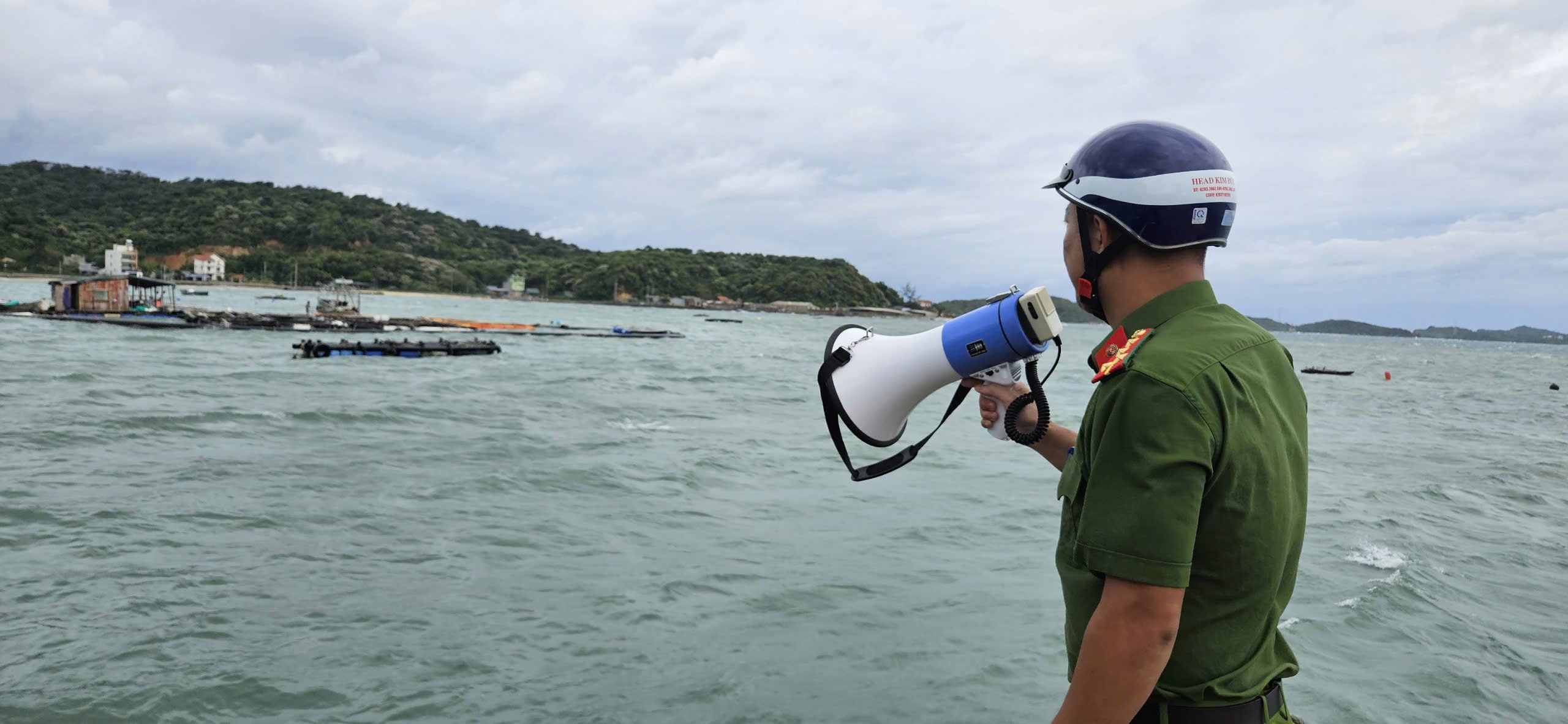 Quảng Ninh đảm bảo ATGT đường thủy nội địa trong m&ugrave;a mưa, b&atilde;o- Ảnh 3.