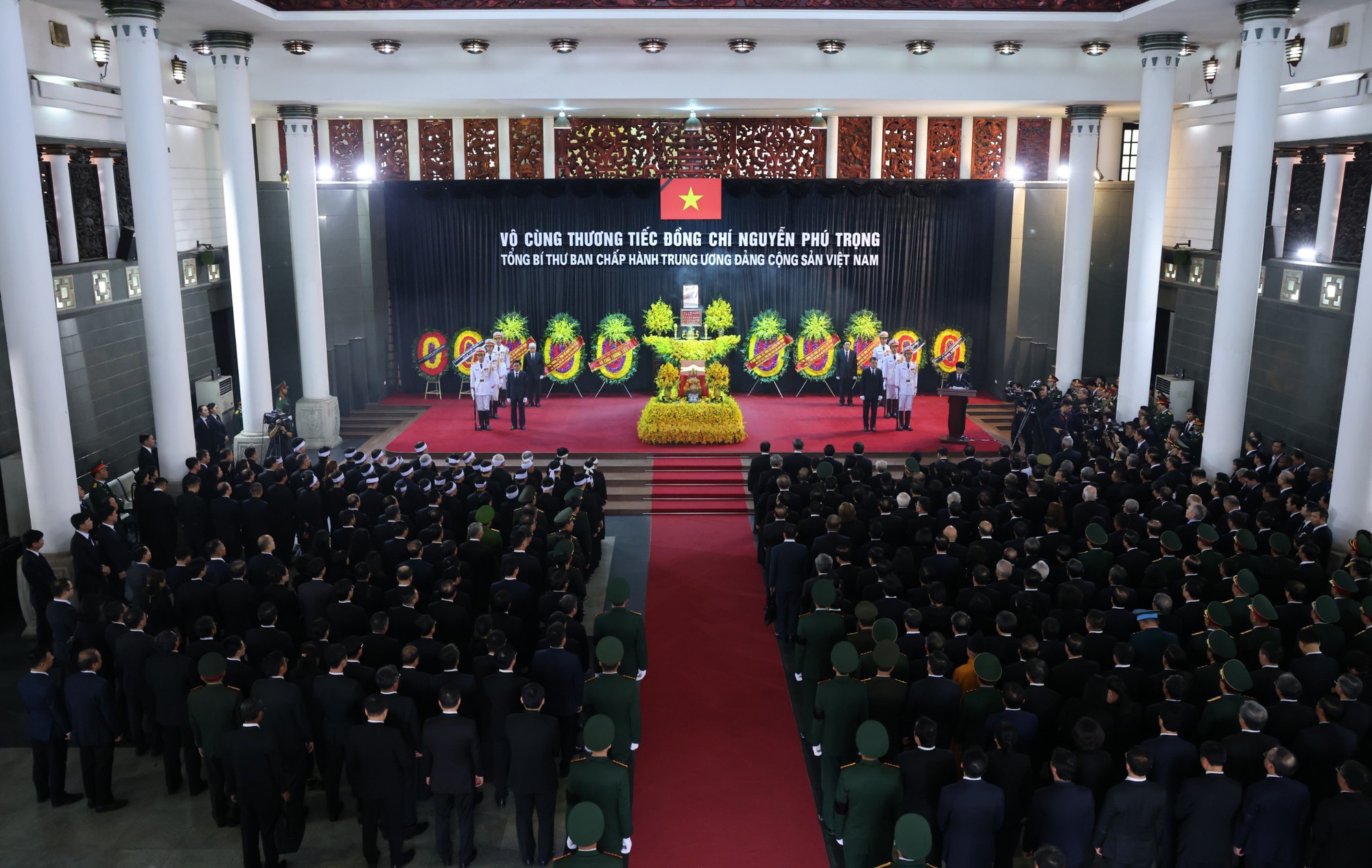 X&uacute;c động lời cảm tạ của con trai Tổng B&iacute; thư Nguyễn Ph&uacute; Trọng tại Lễ truy điệu- Ảnh 3.