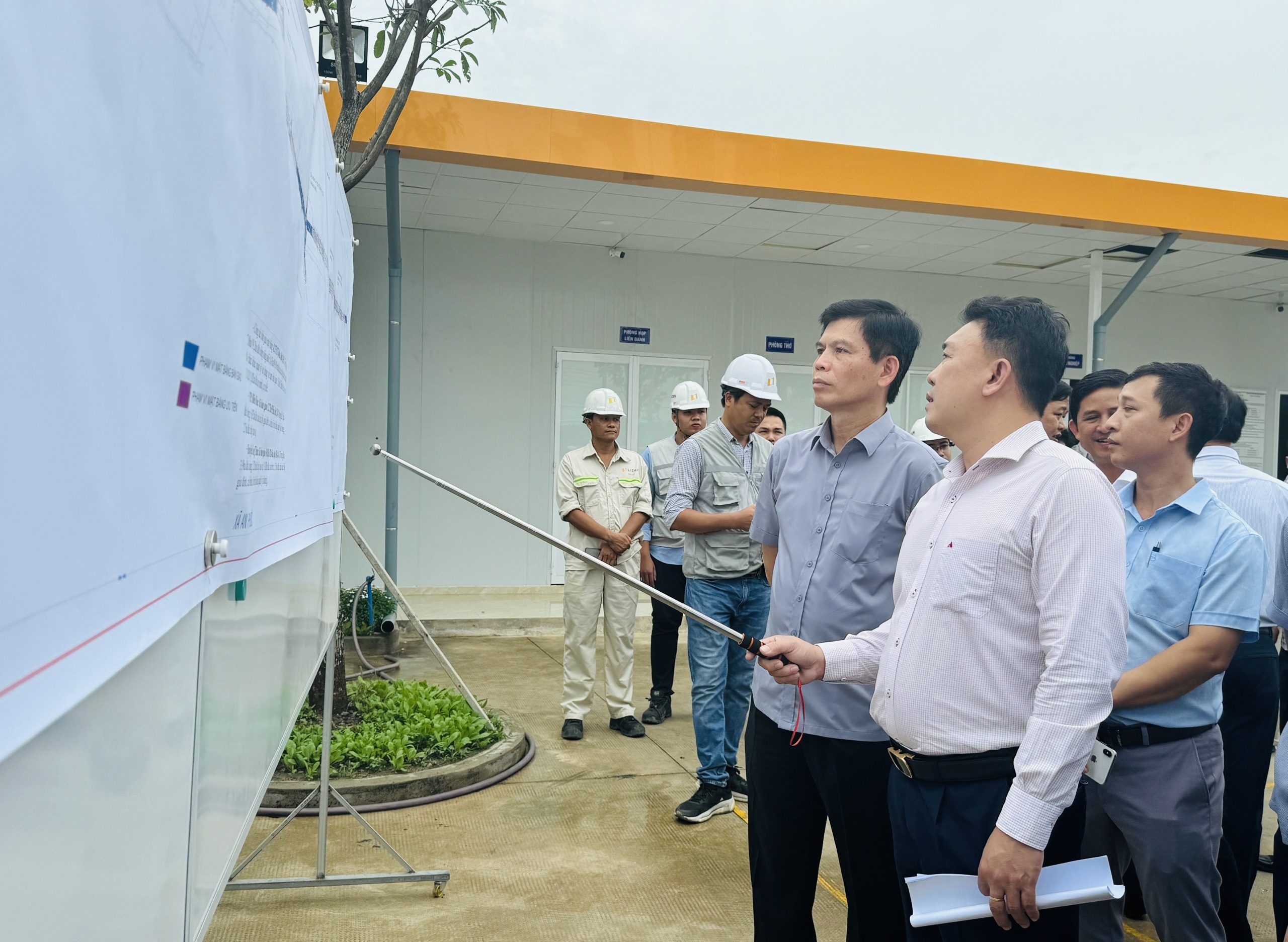 Tổng B&iacute; thư Nguyễn Ph&uacute; Trọng v&agrave; tầm nh&igrave;n chiến lược ph&aacute;t triển hạ tầng giao th&ocirc;ng- Ảnh 2.