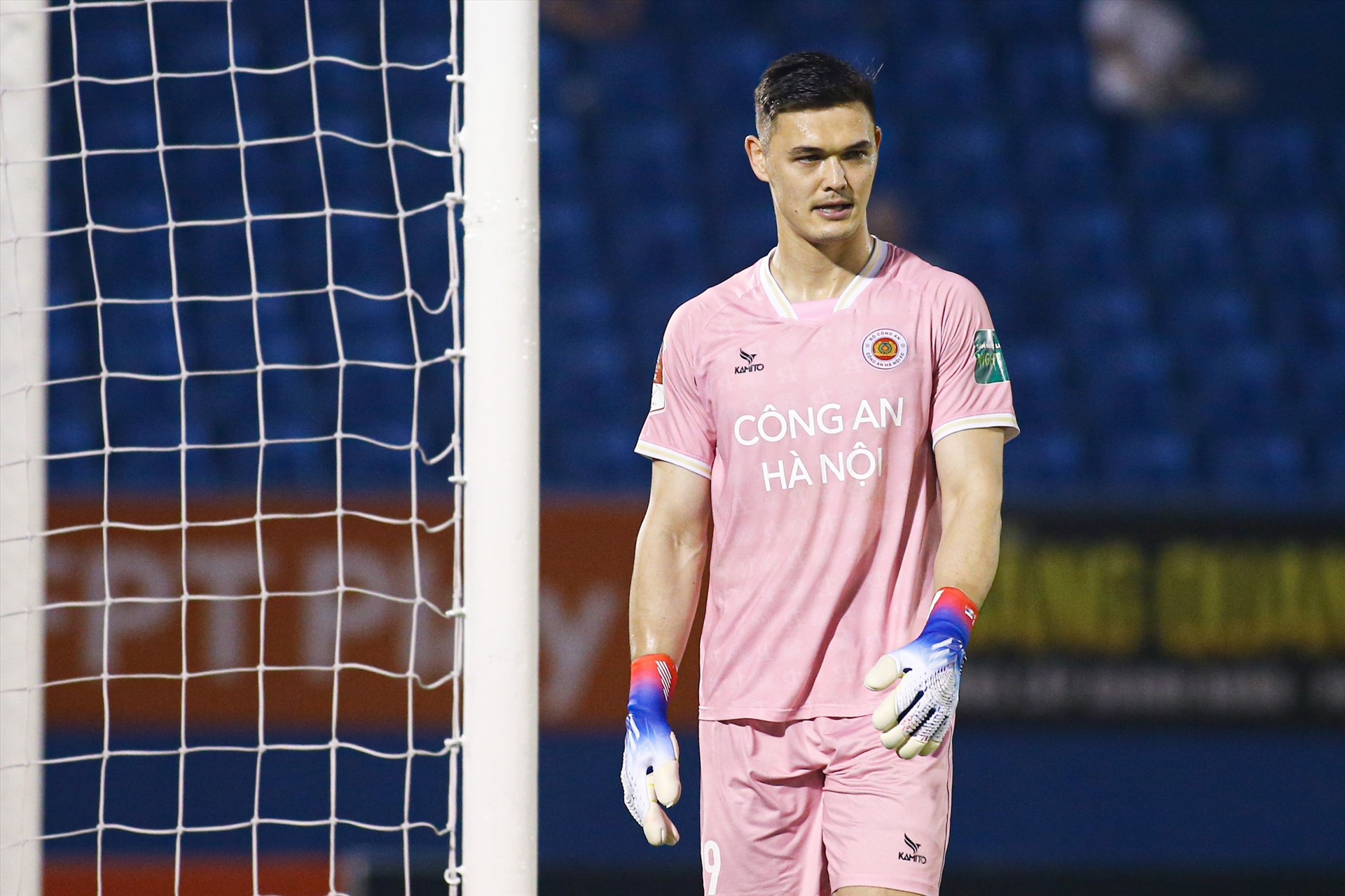 Nh&agrave; v&ocirc; địch V-League chi khoản tiền kỷ lục "cướp" mục ti&ecirc;u của HAGL?- Ảnh 1.