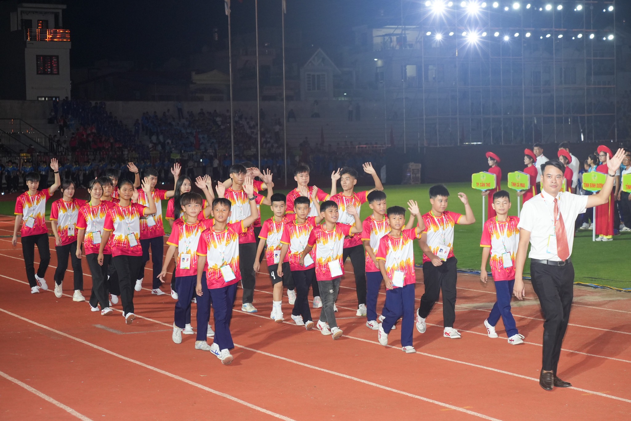 Khai mạc Hội khỏe Ph&ugrave; Đổng to&agrave;n quốc lần thứ X tại Hải Ph&ograve;ng- Ảnh 5.