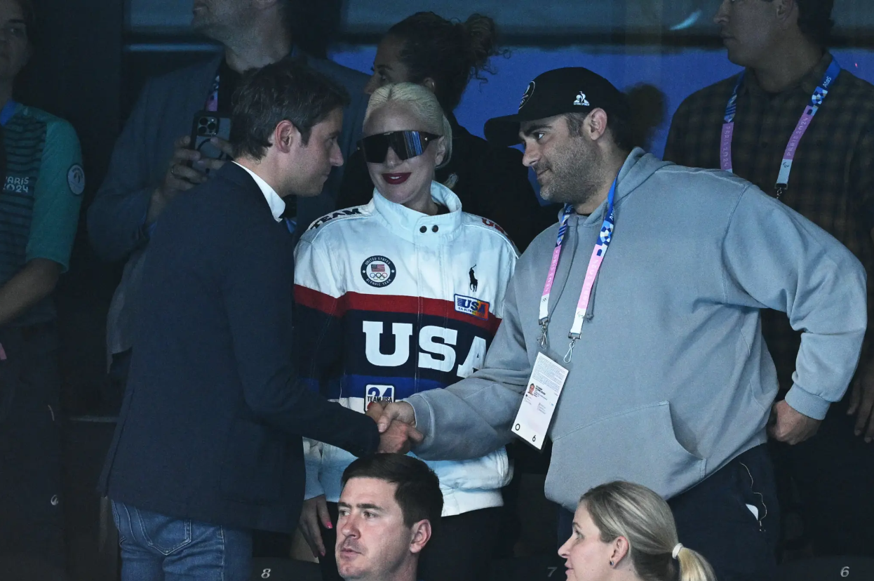 Lady Gaga "ngầm" khẳng định đ&atilde; đ&iacute;nh h&ocirc;n với bạn trai doanh nh&acirc;n- Ảnh 1.