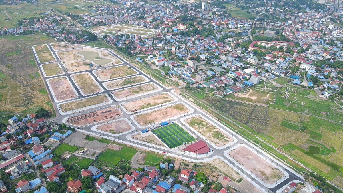 Loạt chính sách về đất đai, nhà ở có hiệu lực từ tháng 8/2024- Ảnh 2. Loạt chính sách về đất đai, nhà ở có hiệu lực từ tháng 8/2024- Ảnh 2.