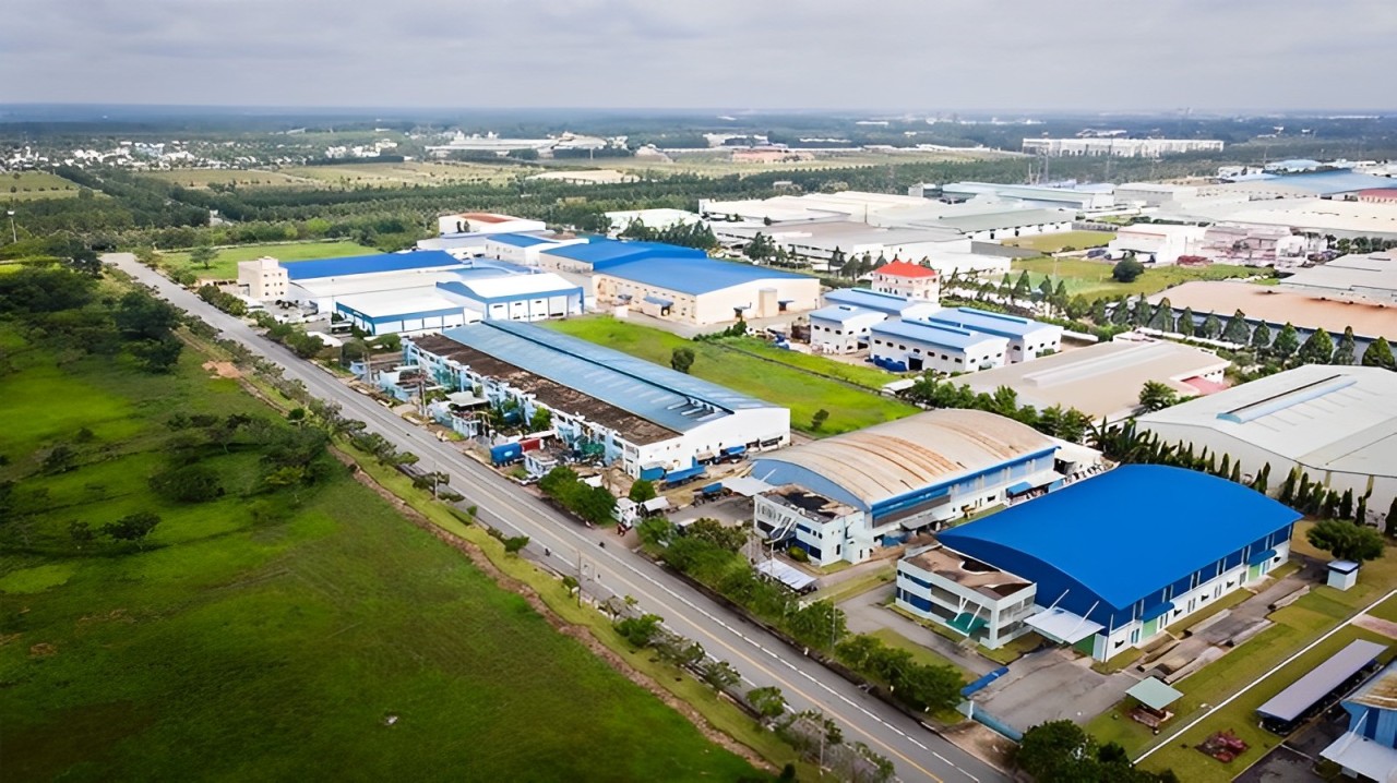 CapitaLand &ndash; "&ocirc;ng lớn" bất động sản Singapore r&oacute;t h&agrave;ng tỷ USD v&agrave;o Việt Nam khủng cỡ n&agrave;o?- Ảnh 1.