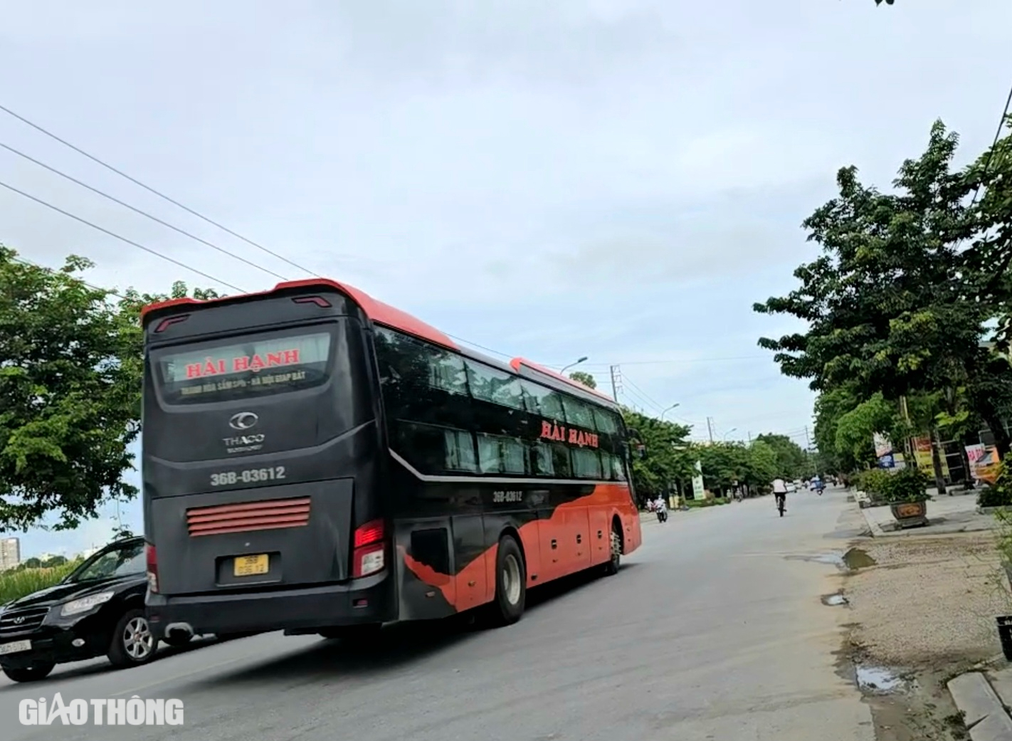 B&aacute;t nh&aacute;o vận tải kh&aacute;ch Thanh H&oacute;a - H&agrave; Nội: Lập bến c&oacute;c, d&ugrave;ng xe hết ni&ecirc;n hạn chở kh&aacute;ch- Ảnh 1.