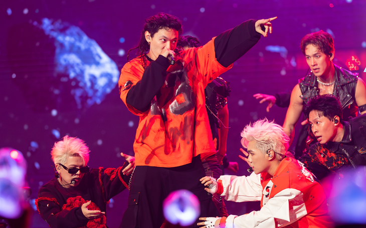 Đ&agrave;i HTV l&ecirc;n tiếng về chương tr&igrave;nh "Anh trai say hi" kh&ocirc;ng c&oacute; quần đảo Ho&agrave;ng Sa, Trường Sa- Ảnh 3.