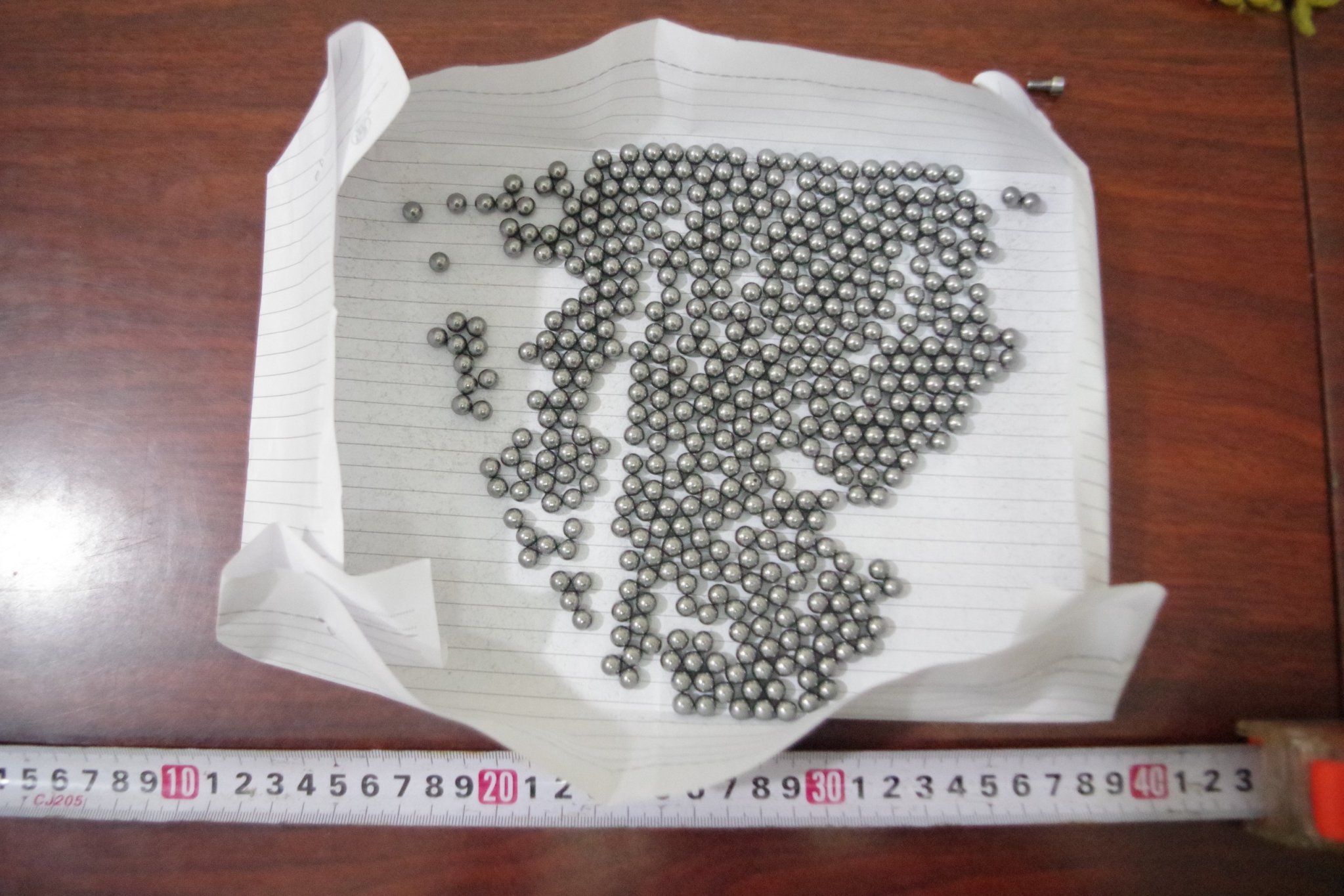 Đi bắn chuột tiện tay bắn vỡ k&iacute;nh xe kh&aacute;ch tr&ecirc;n cao tốc Mỹ Thuận - Cần Thơ- Ảnh 3.