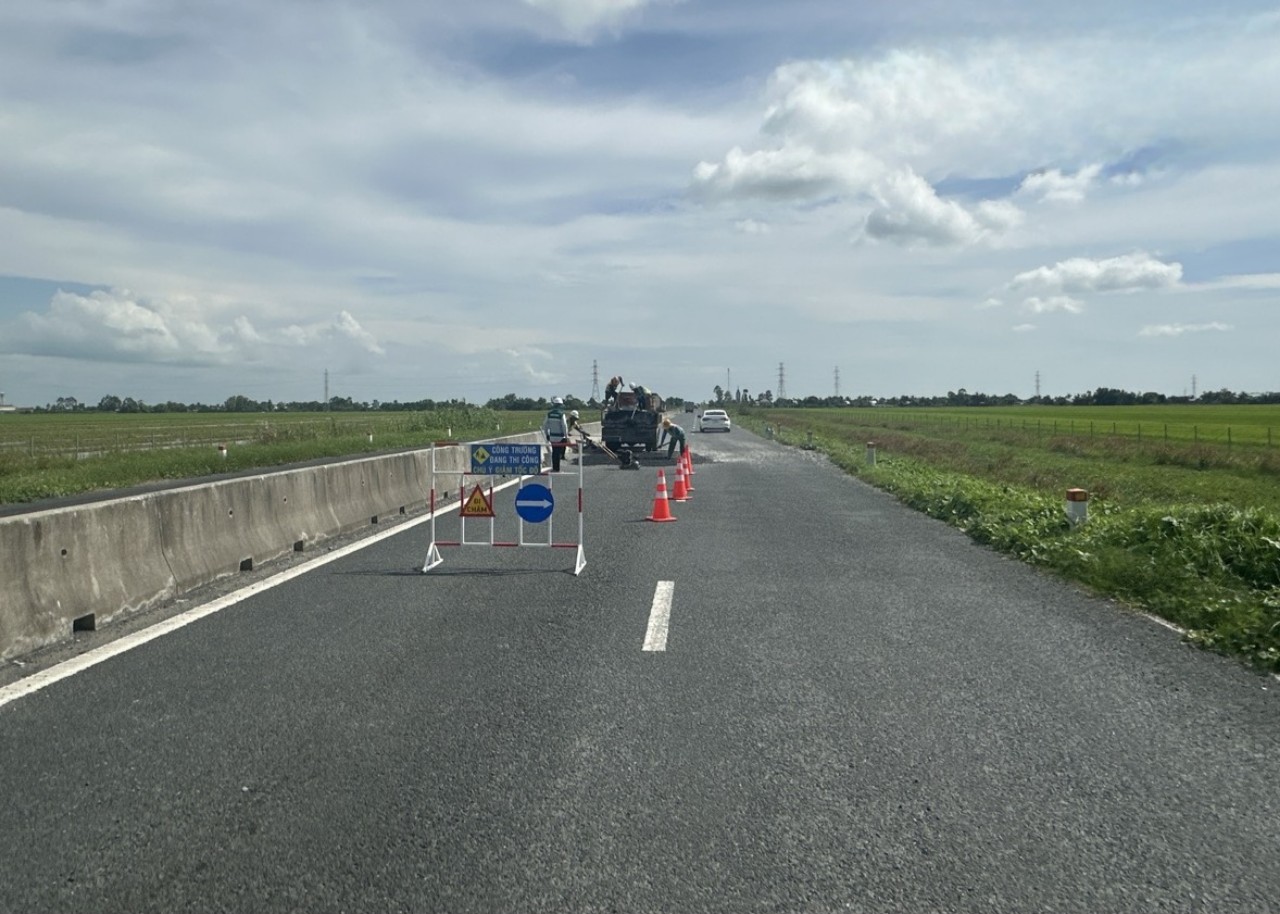 Ho&agrave;n th&agrave;nh n&acirc;ng cấp tuyến Lộ Tẻ - Rạch Sỏi trước 31/12/2025- Ảnh 3.