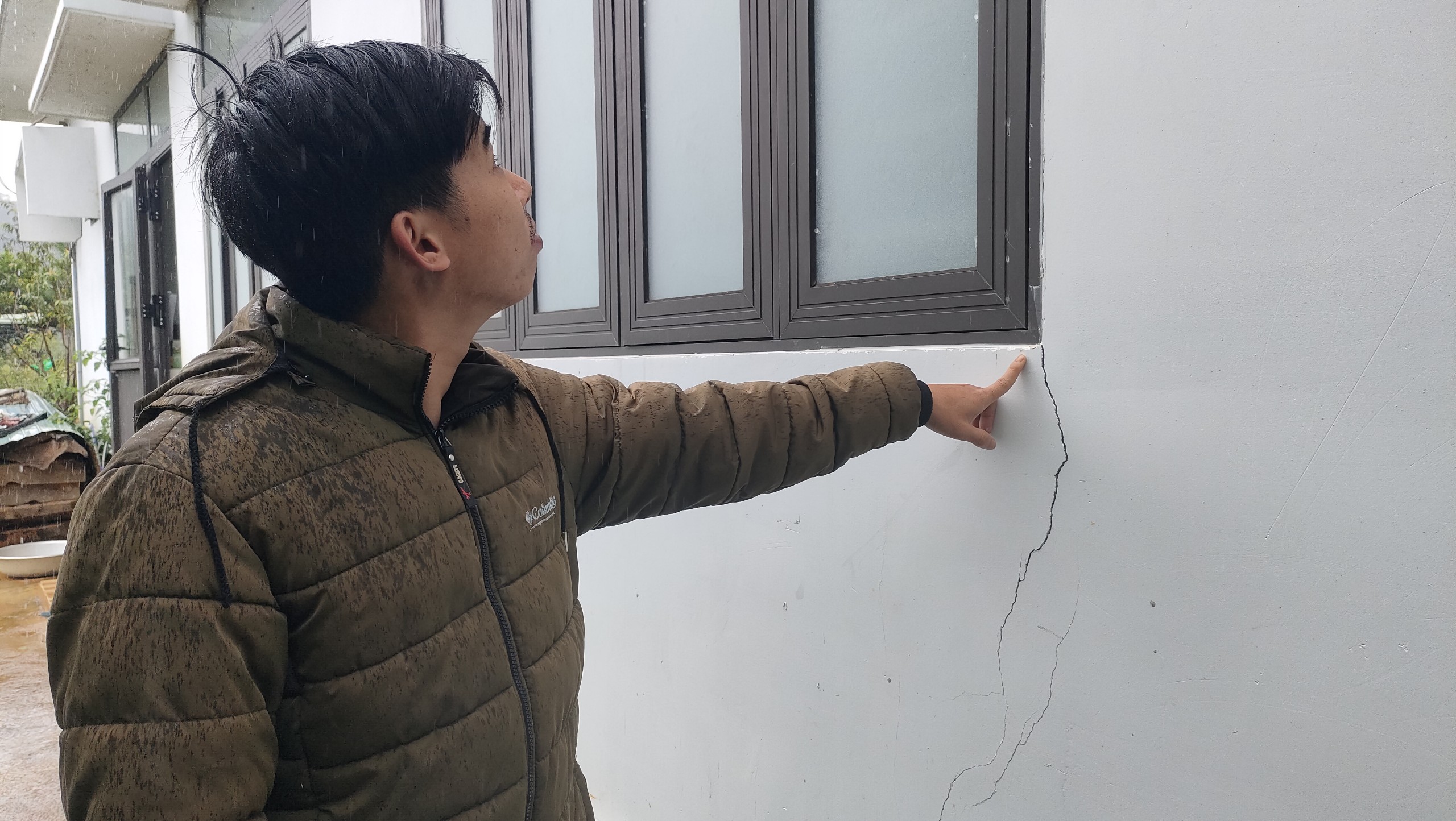 Mưa lớn k&egrave;m động đất sẽ tăng nguy cơ sạt lở ở Kon Tum- Ảnh 1.