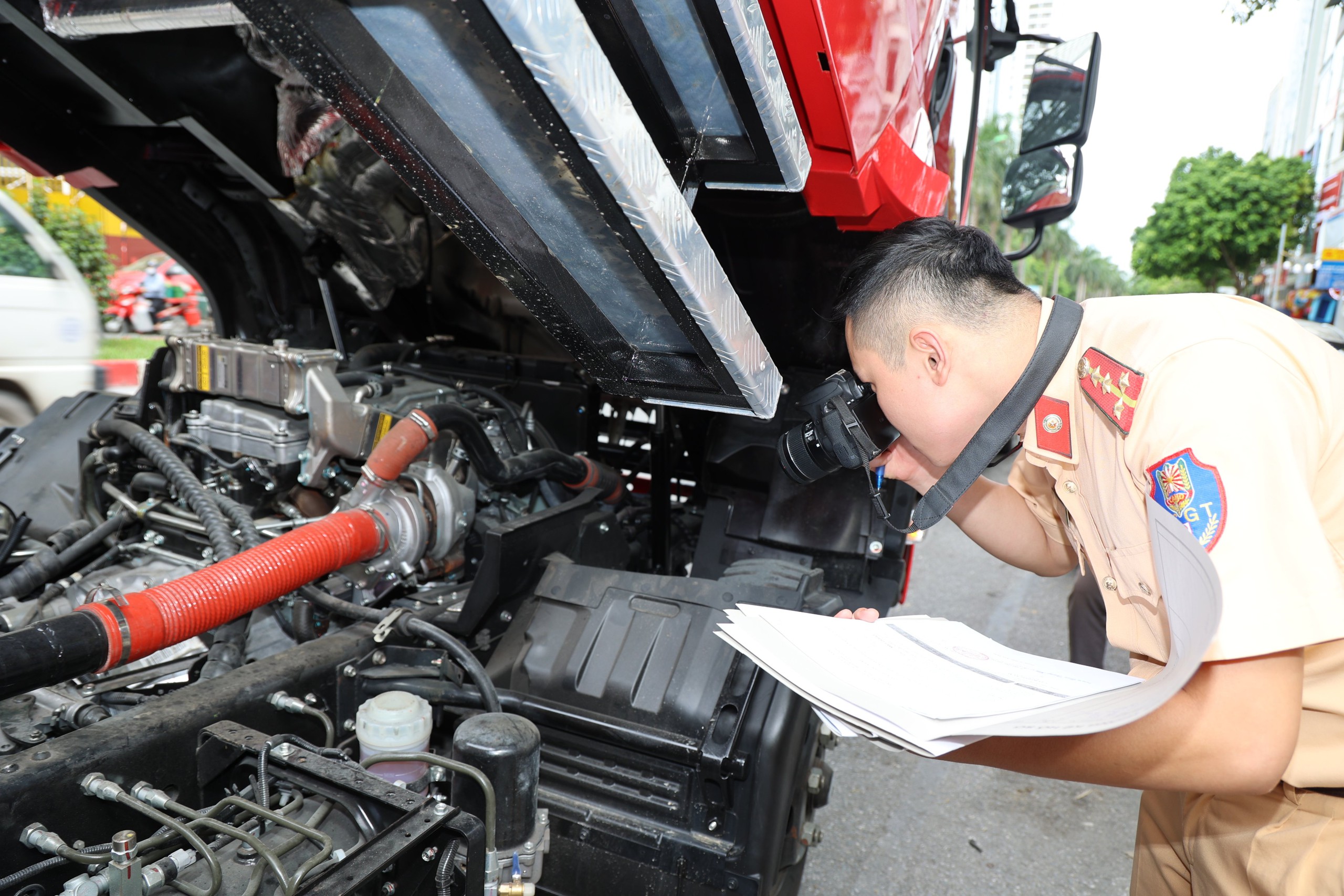 Người d&acirc;n cần chuẩn bị g&igrave; khi ngồi nh&agrave; đăng k&yacute; xe từ ng&agrave;y 1/8?- Ảnh 2.