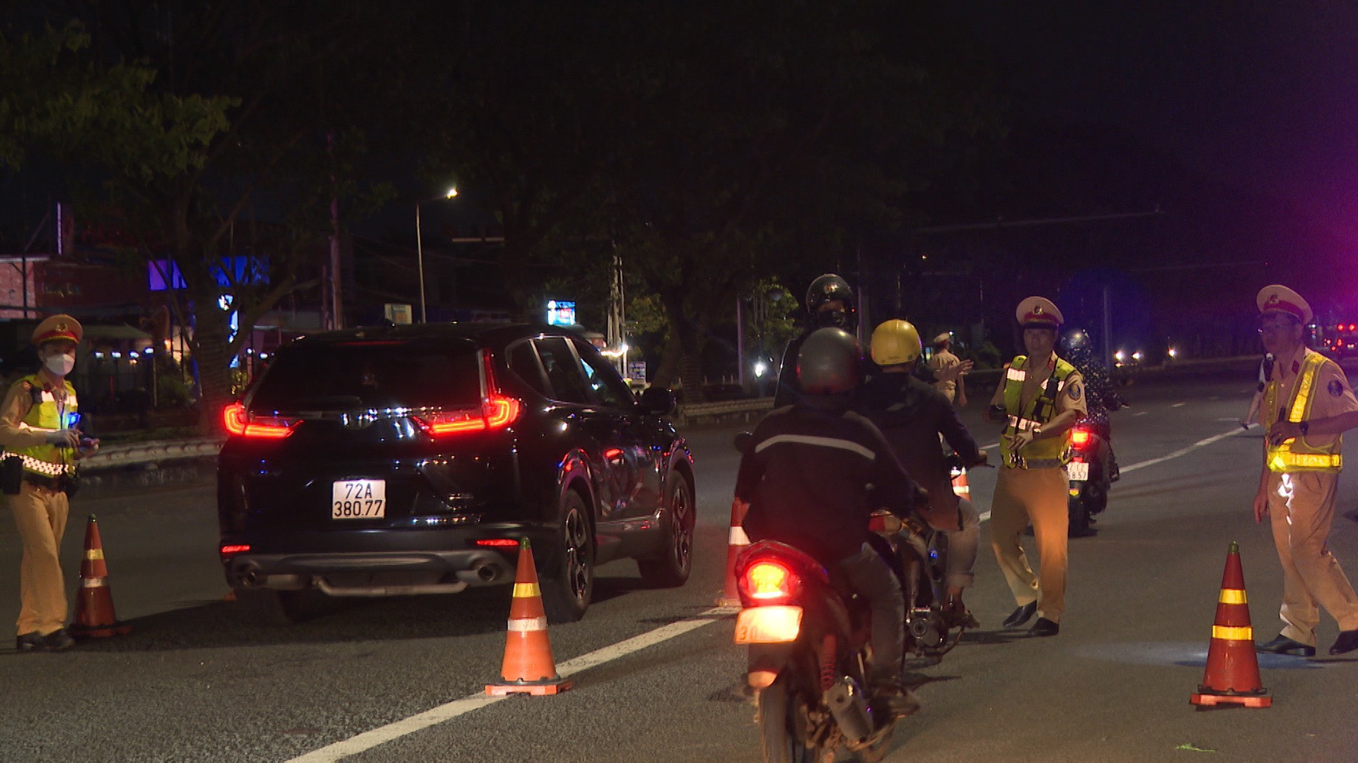 Bà Rịa Vũng Tàu: Quyết liệt kéo giảm tai nạn giao thông- Ảnh 2. Bà Rịa Vũng Tàu: Quyết liệt kéo giảm tai nạn giao thông- Ảnh 2.