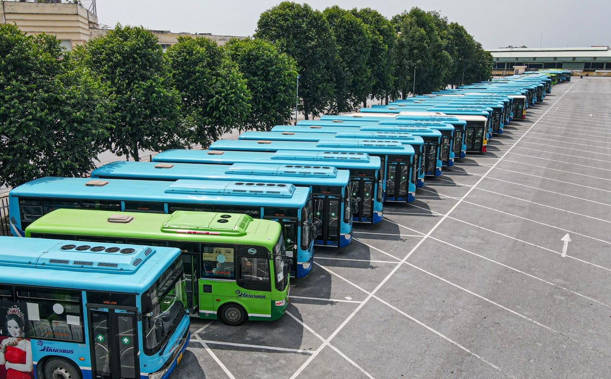 H&agrave; Nội loại bỏ ho&agrave;n to&agrave;n xe bu&yacute;t chạy dầu diezel sau năm 2035- Ảnh 1.