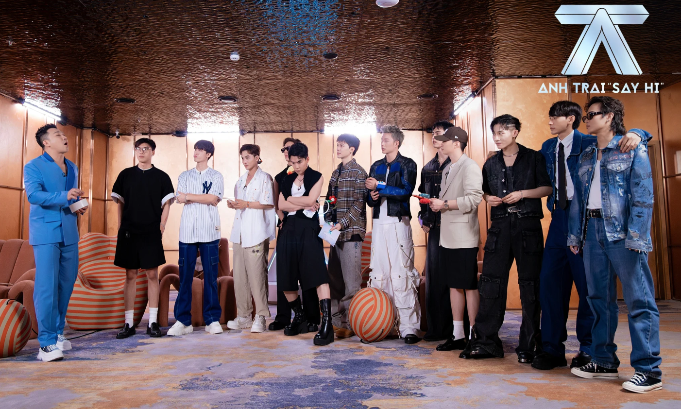 Bộ Văn h&oacute;a phản hồi về vụ "Anh trai say hi" chiếu bản đồ thiếu Trường Sa, Ho&agrave;ng Sa- Ảnh 2.