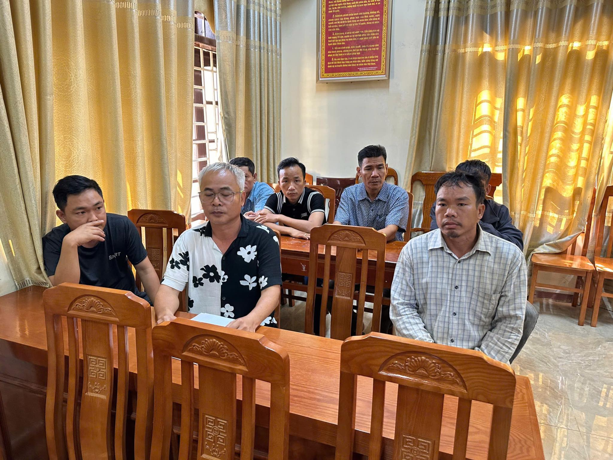 Quảng Trị: Ph&aacute; đường d&acirc;y c&aacute; độ b&oacute;ng đ&aacute; hơn 30 tỷ đồng- Ảnh 2.