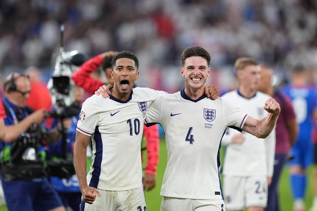 Đội h&igrave;nh ra s&acirc;n Anh vs Thụy Sĩ: HLV Southgate khiến tất cả ngỡ ng&agrave;ng?- Ảnh 1.