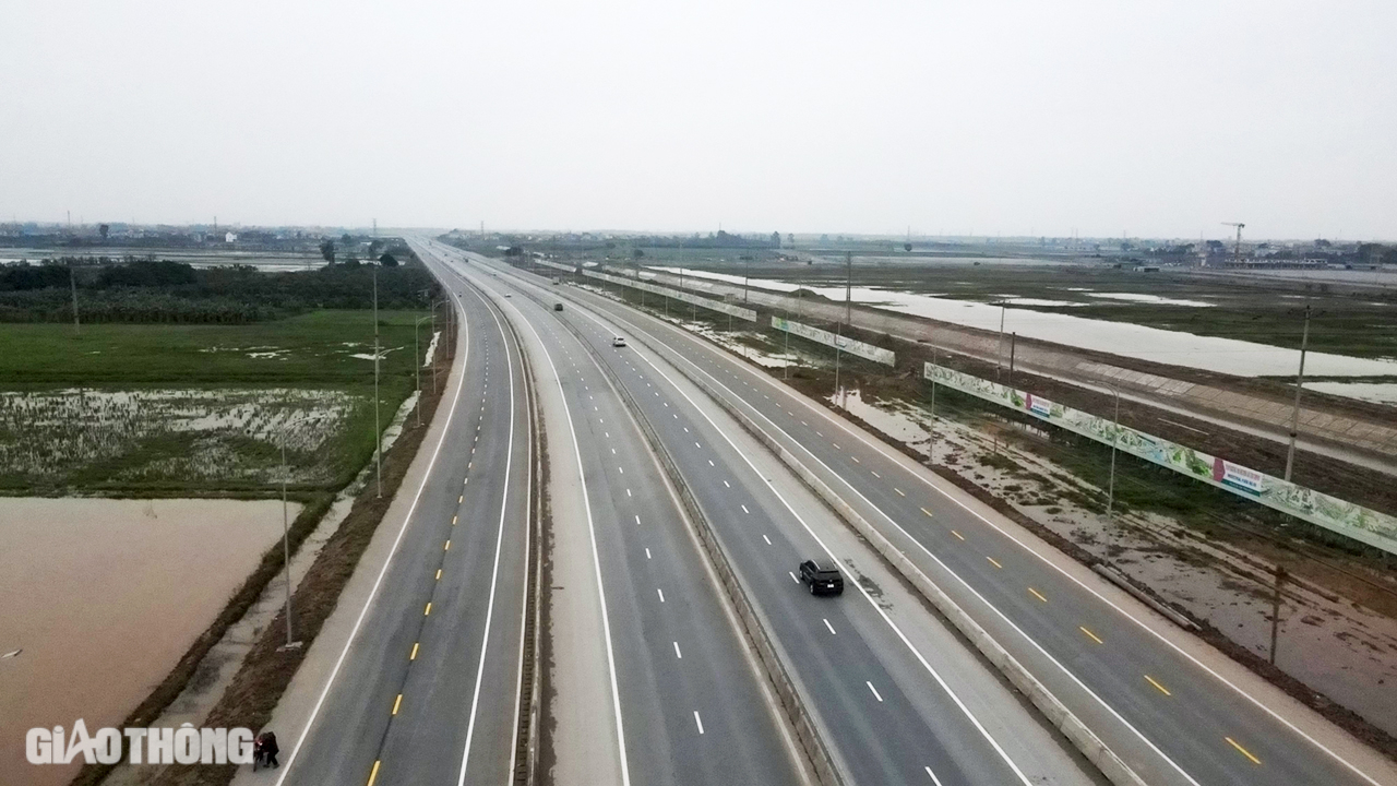 L&aacute;i xe lưu &yacute; g&igrave; khi lưu th&ocirc;ng tr&ecirc;n đường nối hai cao tốc 3.200 tỷ ở Hưng Y&ecirc;n?- Ảnh 2.