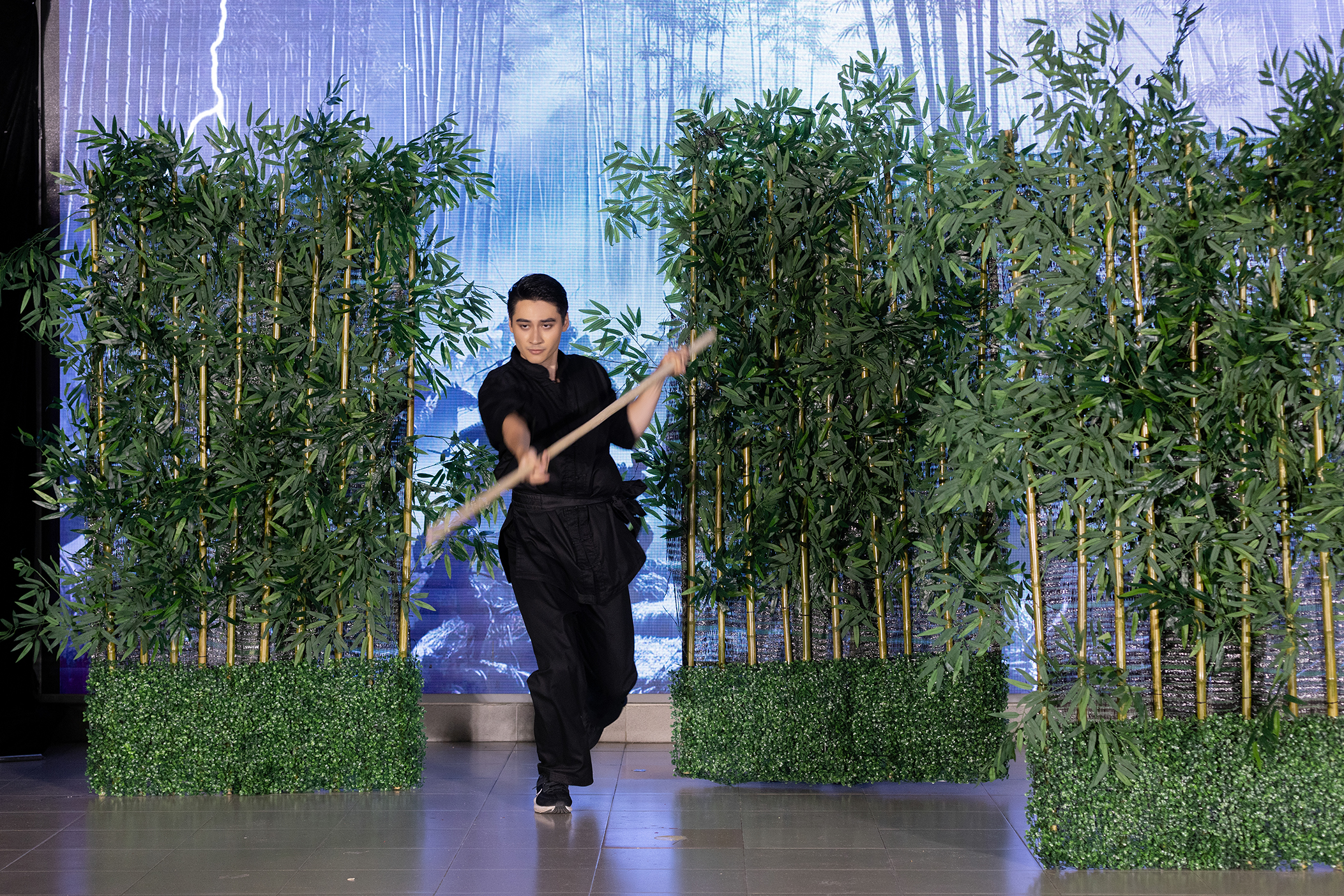 Lộ diện Nam vương m&uacute;a v&otilde;, thổi s&aacute;o, chơi đ&agrave;n tranh sẽ lọt Top 3 Mr World Vietnam 2024?- Ảnh 4.