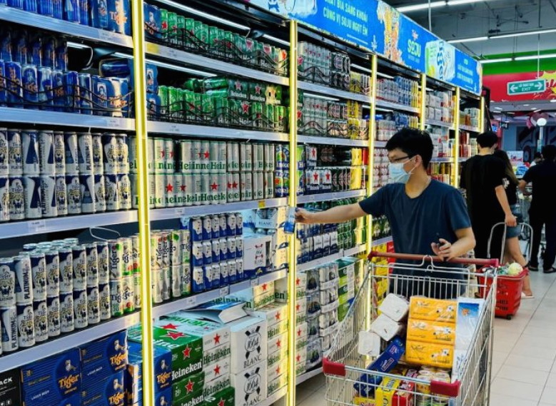 Đề xuất tăng thuế TTĐB rượu bia: Cần c&oacute; lộ tr&igrave;nh, tr&aacute;nh g&acirc;y "sốc"- Ảnh 1.