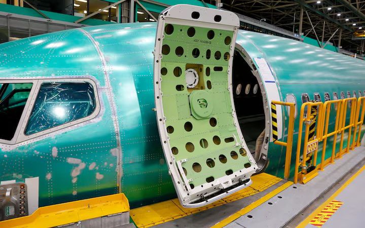 FAA cảnh b&aacute;o th&ecirc;m lỗi tr&ecirc;n d&ograve;ng Boeing 737