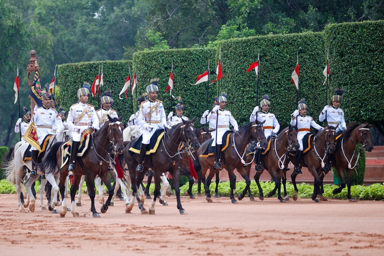 Lễ đ&oacute;n trọng thể Thủ tướng Phạm Minh Ch&iacute;nh lần đầu thăm cấp Nh&agrave; nước Ấn Độ- Ảnh 3.
