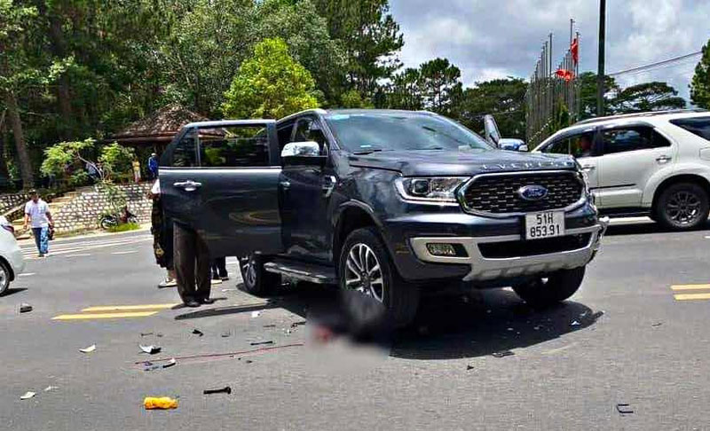 Hiện trường vụ tai nạn - Ảnh: C. Th&agrave;nh.