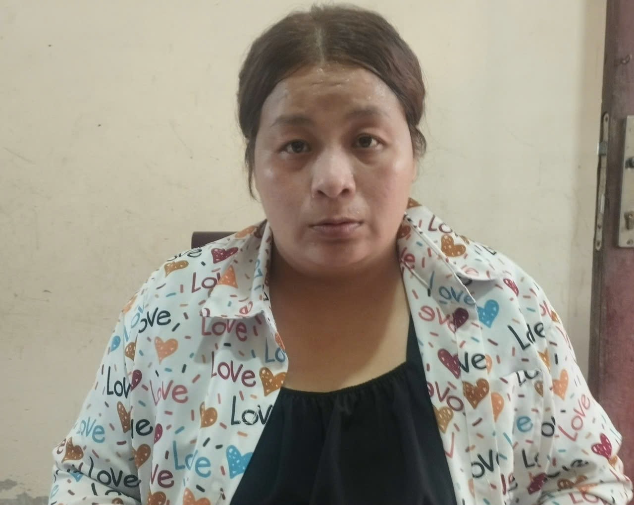 Bắt 2 đối tượng cầm đầu đường d&acirc;y mua b&aacute;n người sang c&aacute;c đặc khu Tam gi&aacute;c V&agrave;ng- Ảnh 1.