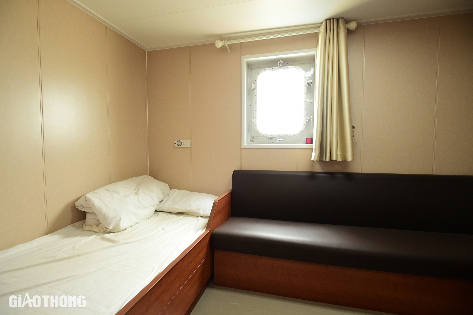 C&oacute; g&igrave; đặc biệt b&ecirc;n trong t&agrave;u container lớn nhất Việt Nam?- Ảnh 31.